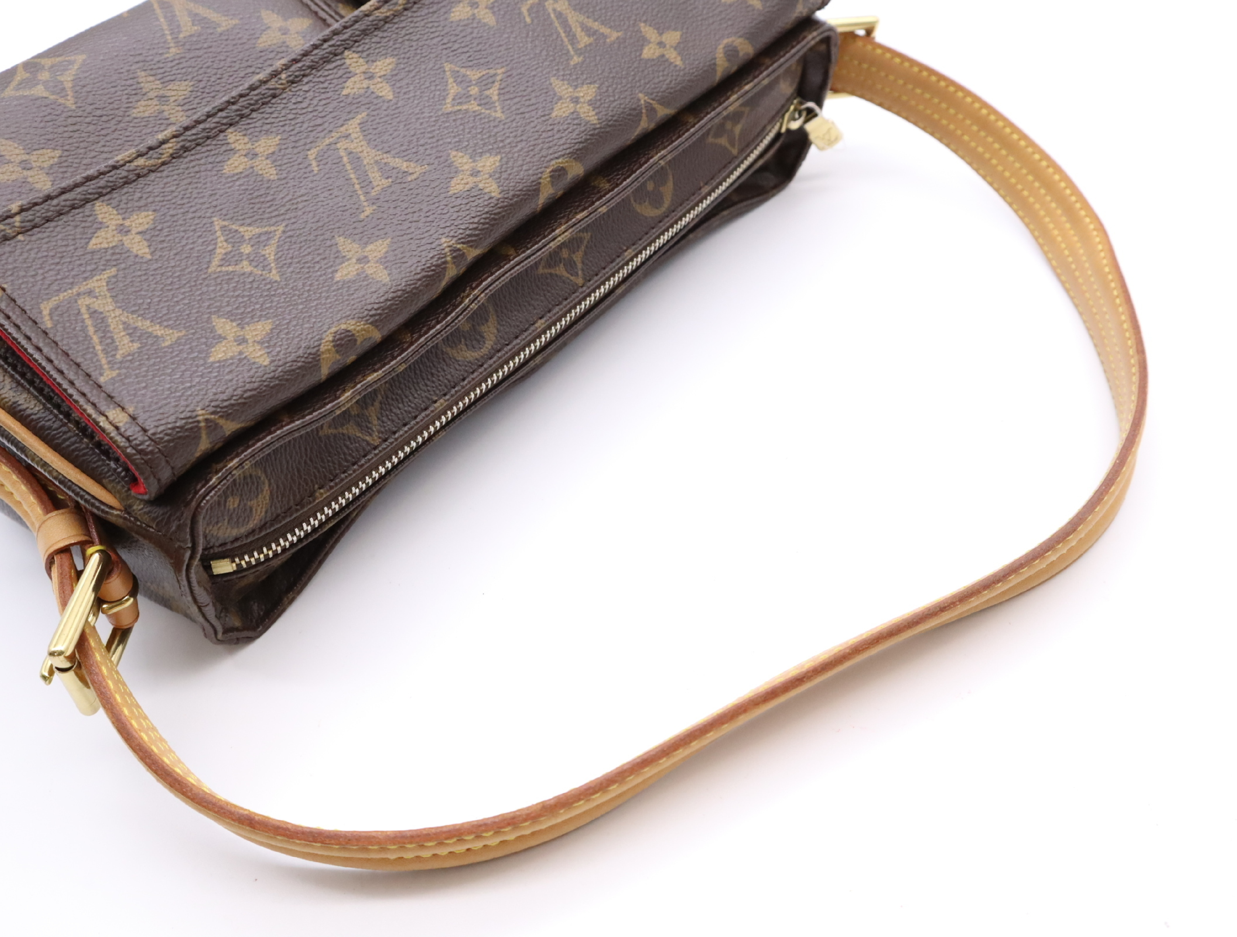 M51164 Monogram Viva Cite MM Shoulder Bag — view 10