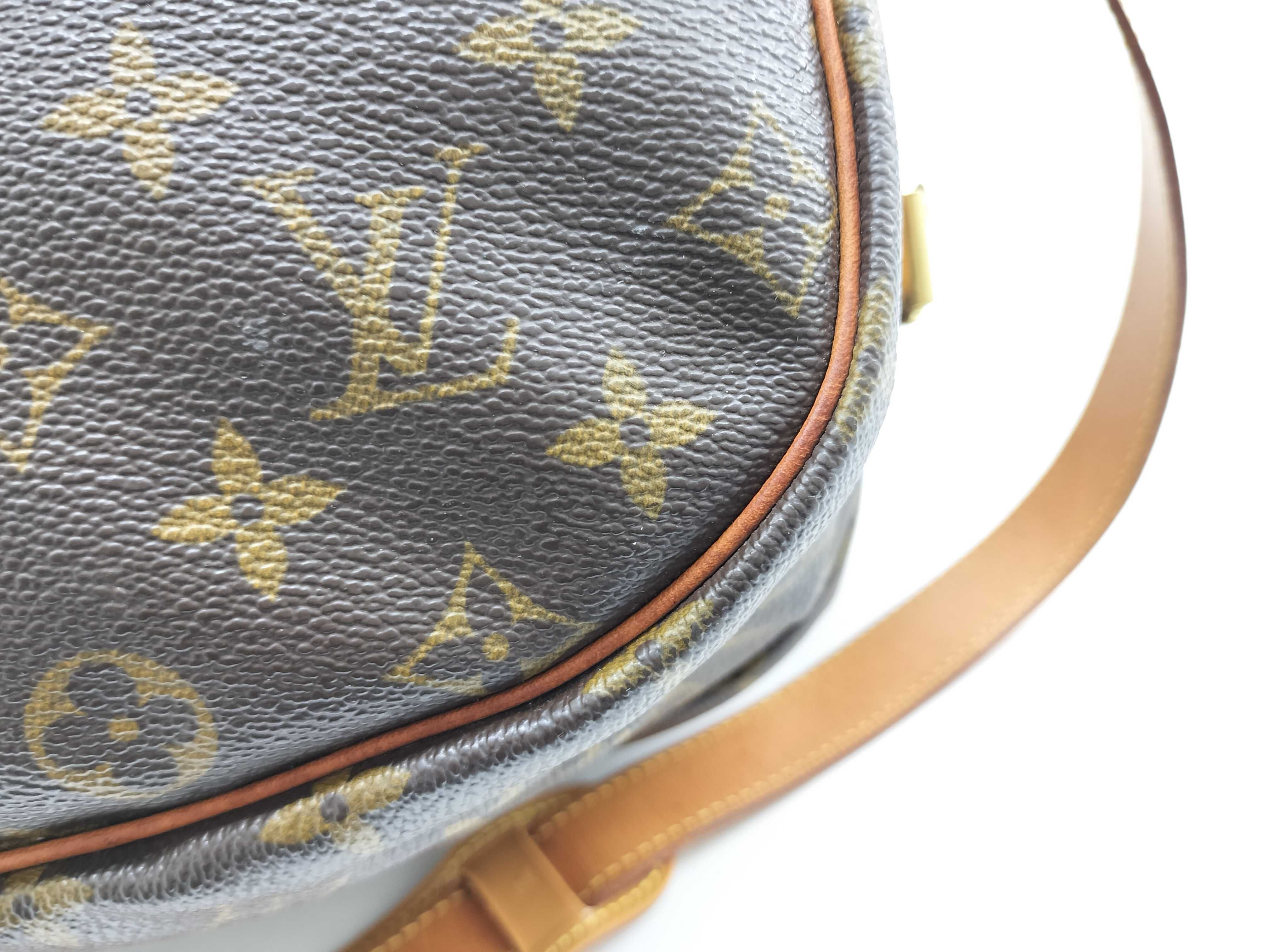 Monogram Louis Vuitton Monogram Saumur Shoulder Bag — view 7
