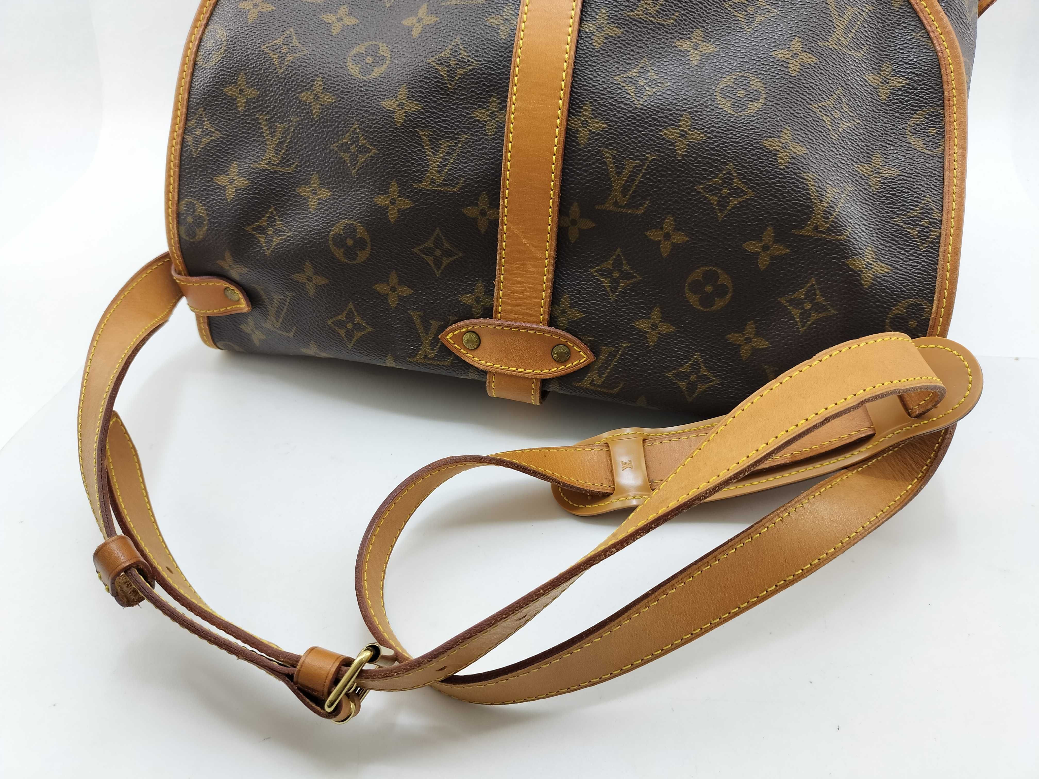 Monogram Louis Vuitton Monogram Saumur Shoulder Bag — view 9
