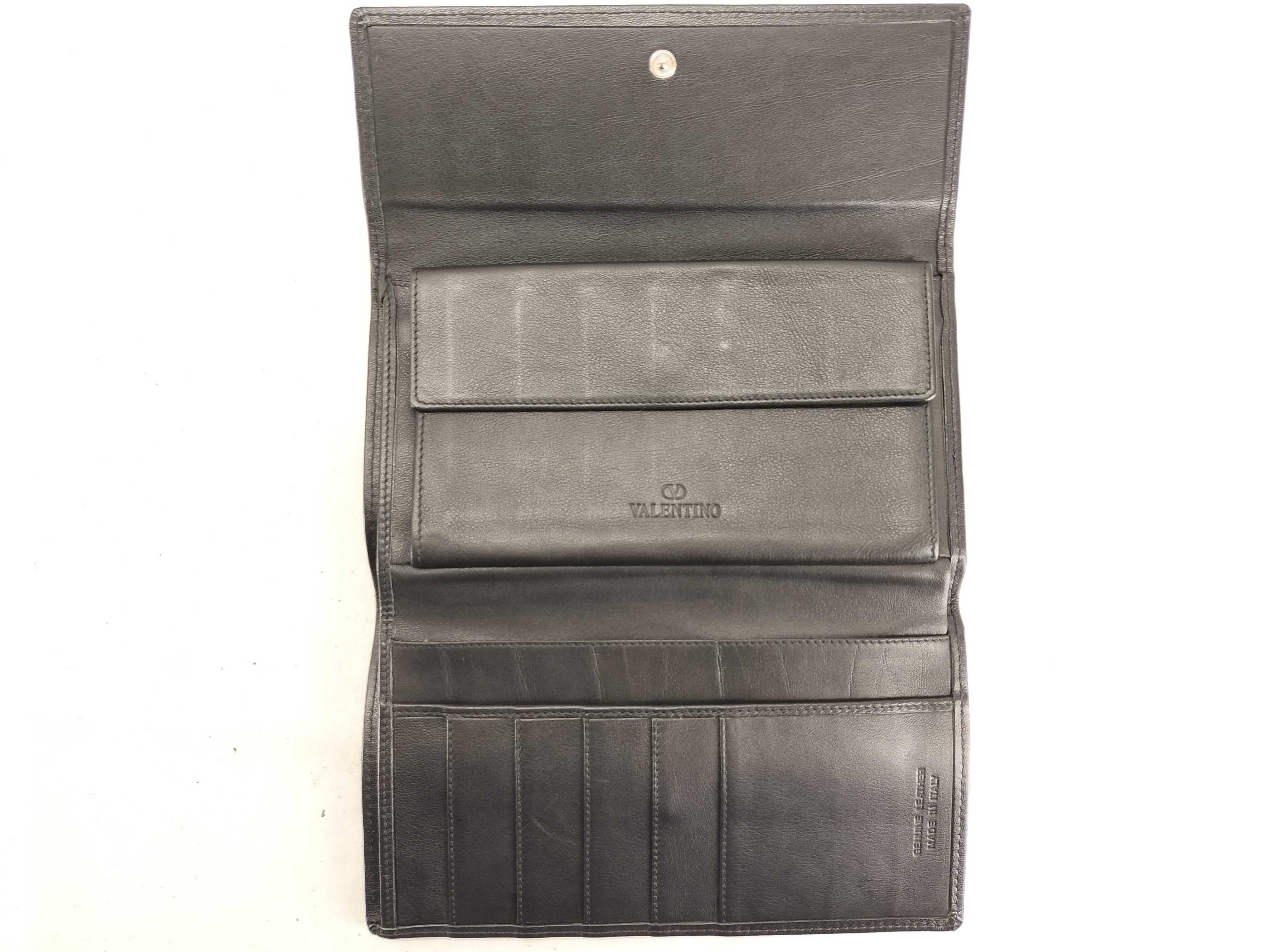 wallet — view 4