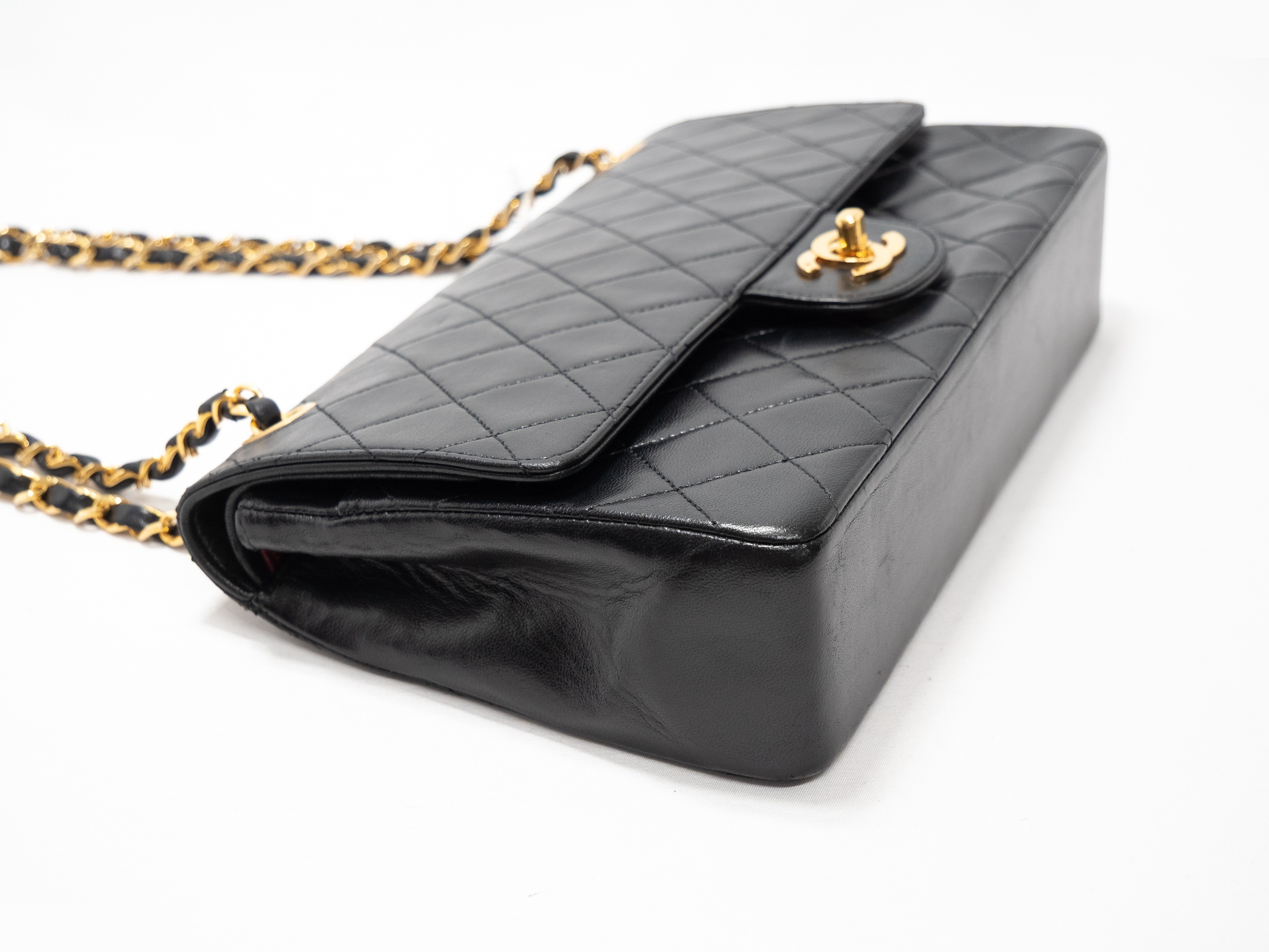 Matelassé Seal Double Flap Double Chain Lambskin Black — view 4
