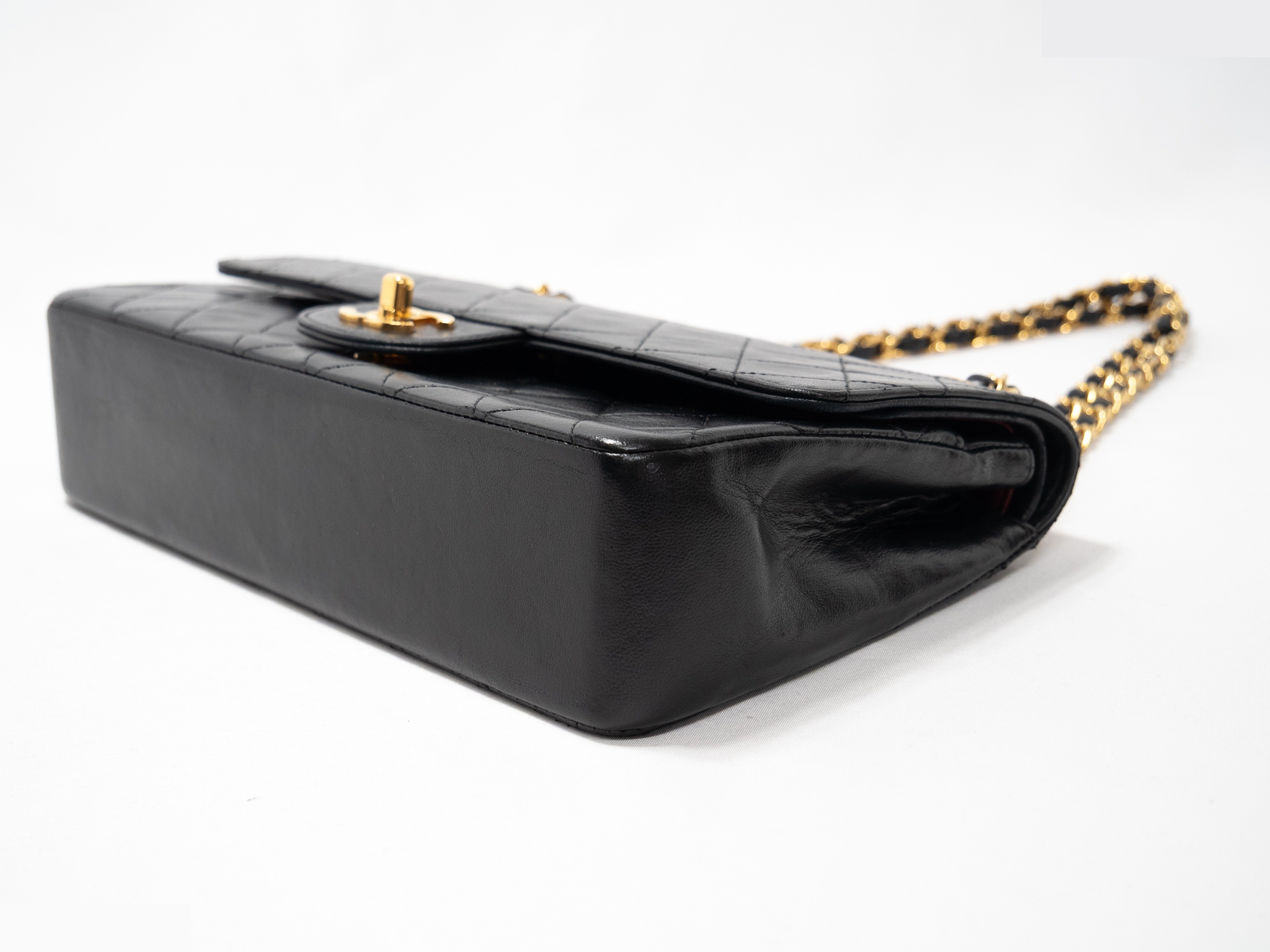 Matelassé Seal Double Flap Double Chain Lambskin Black — view 5