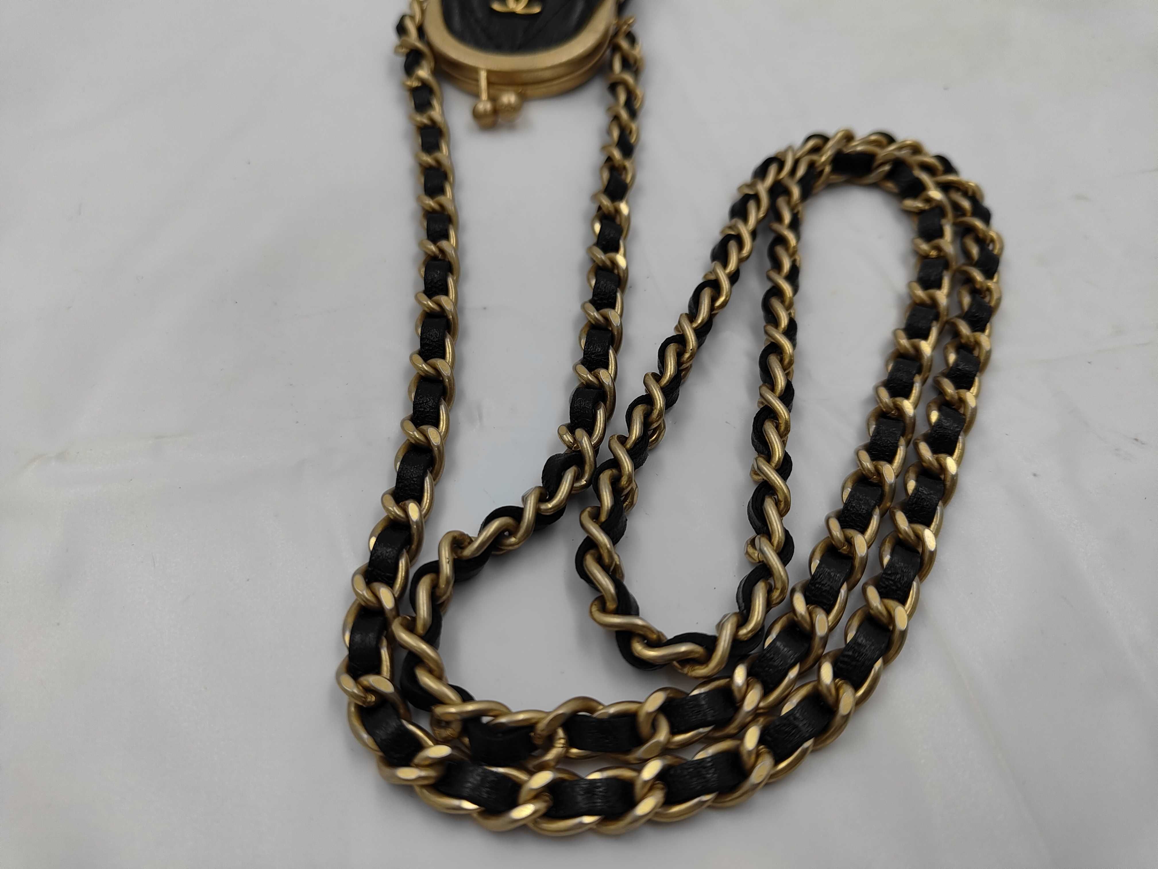 Matelassé Chain Shoulder Bag Mini Coin Case — view 4