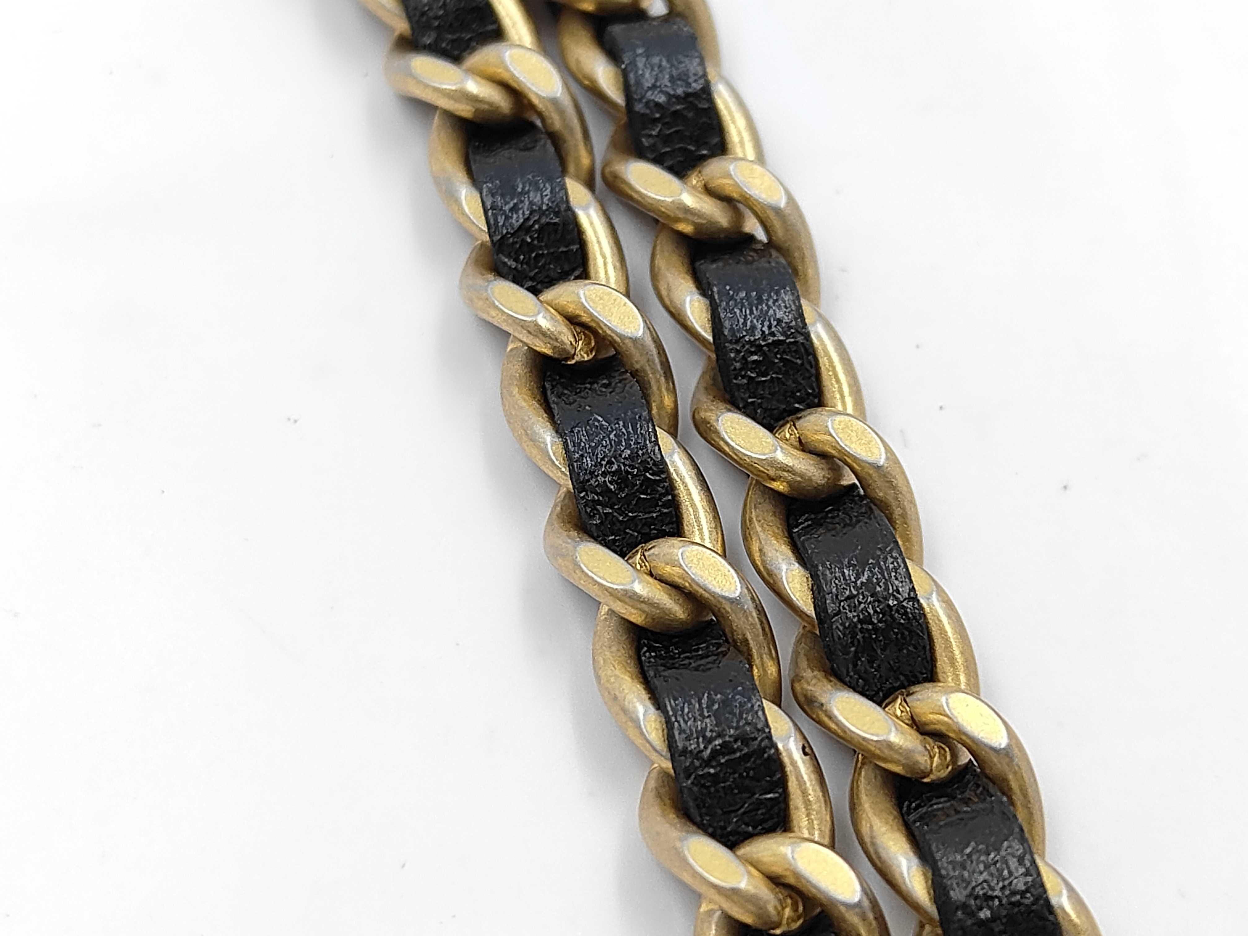 Matelassé Chain Shoulder Bag Mini Coin Case — view 5
