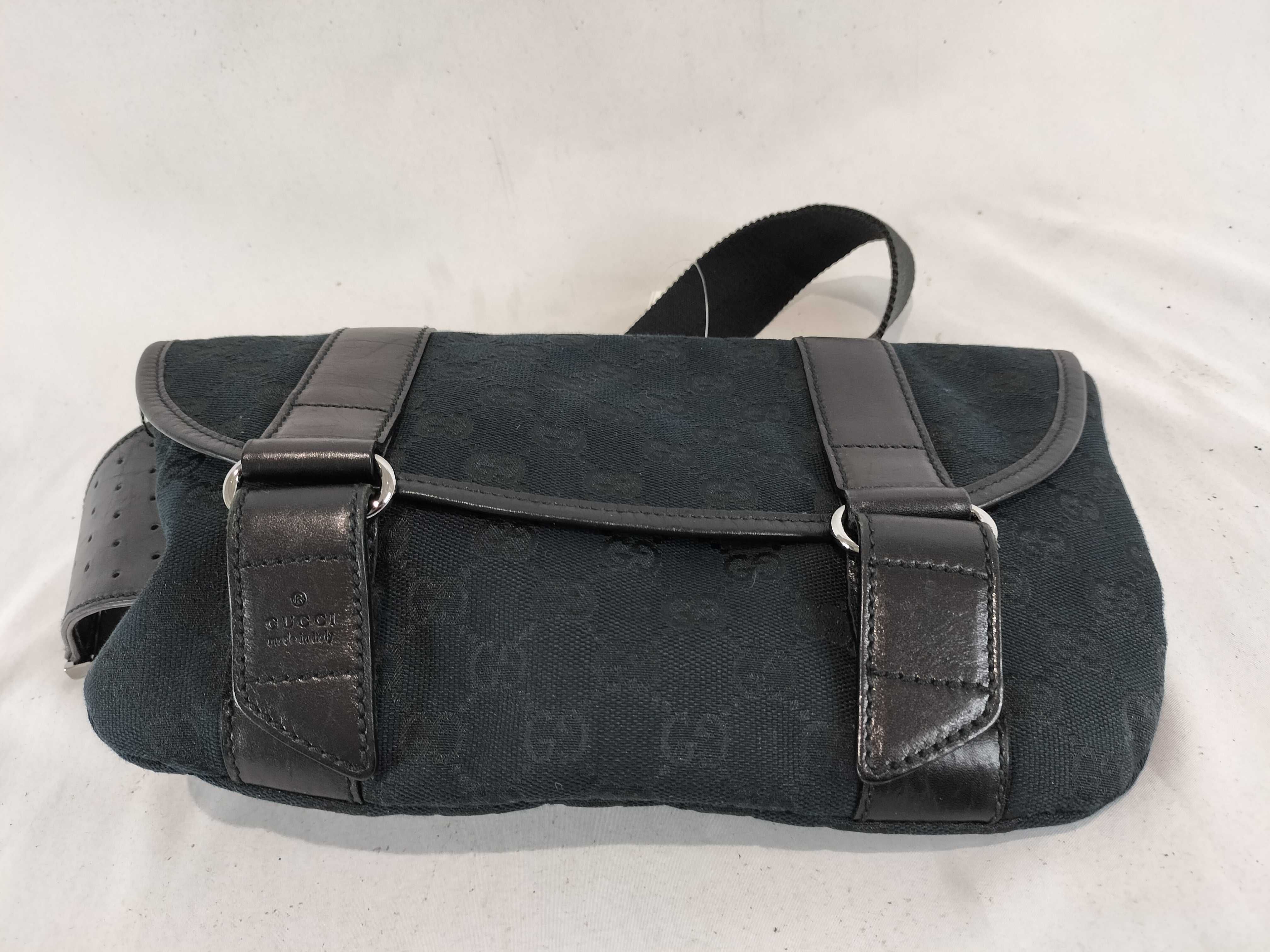 GG Canvas 145851 Body Bag — view 8