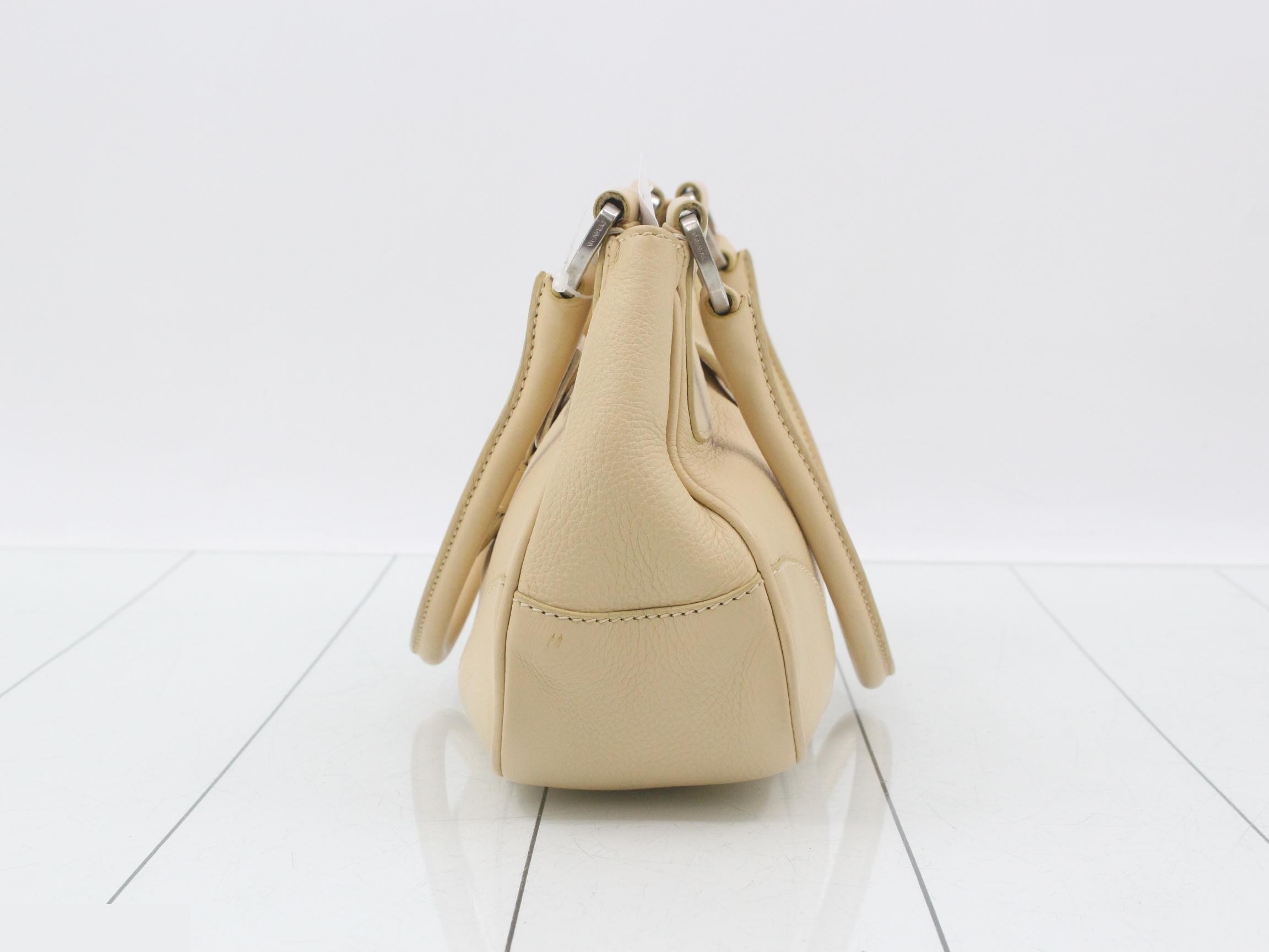 handbag — view 3