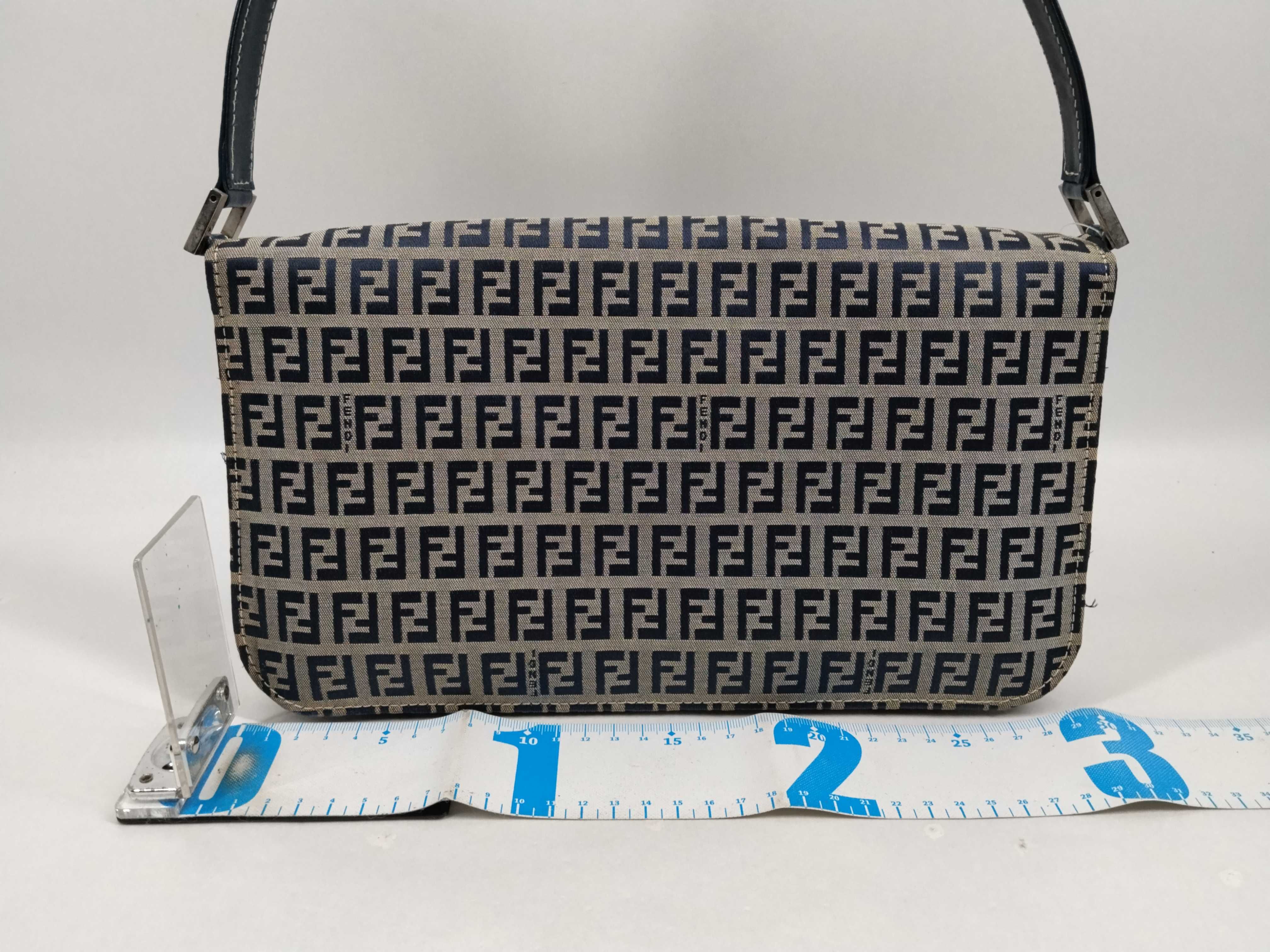 Mamma Zucchino One-Shoulder Bag — view 2