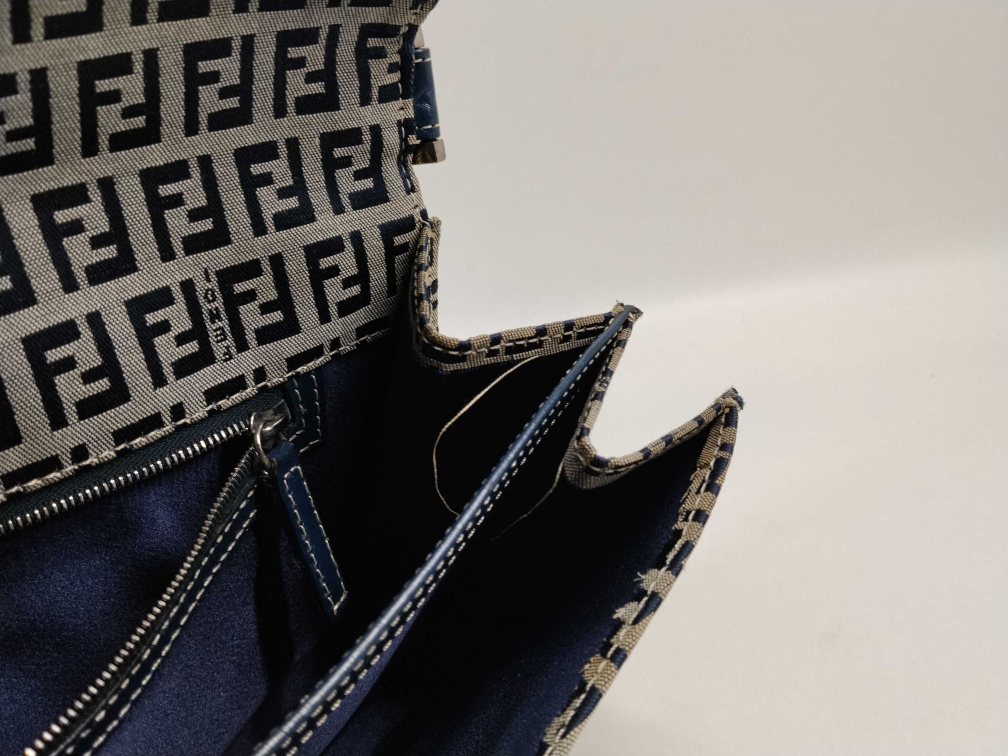 Mamma Zucchino One-Shoulder Bag — view 11