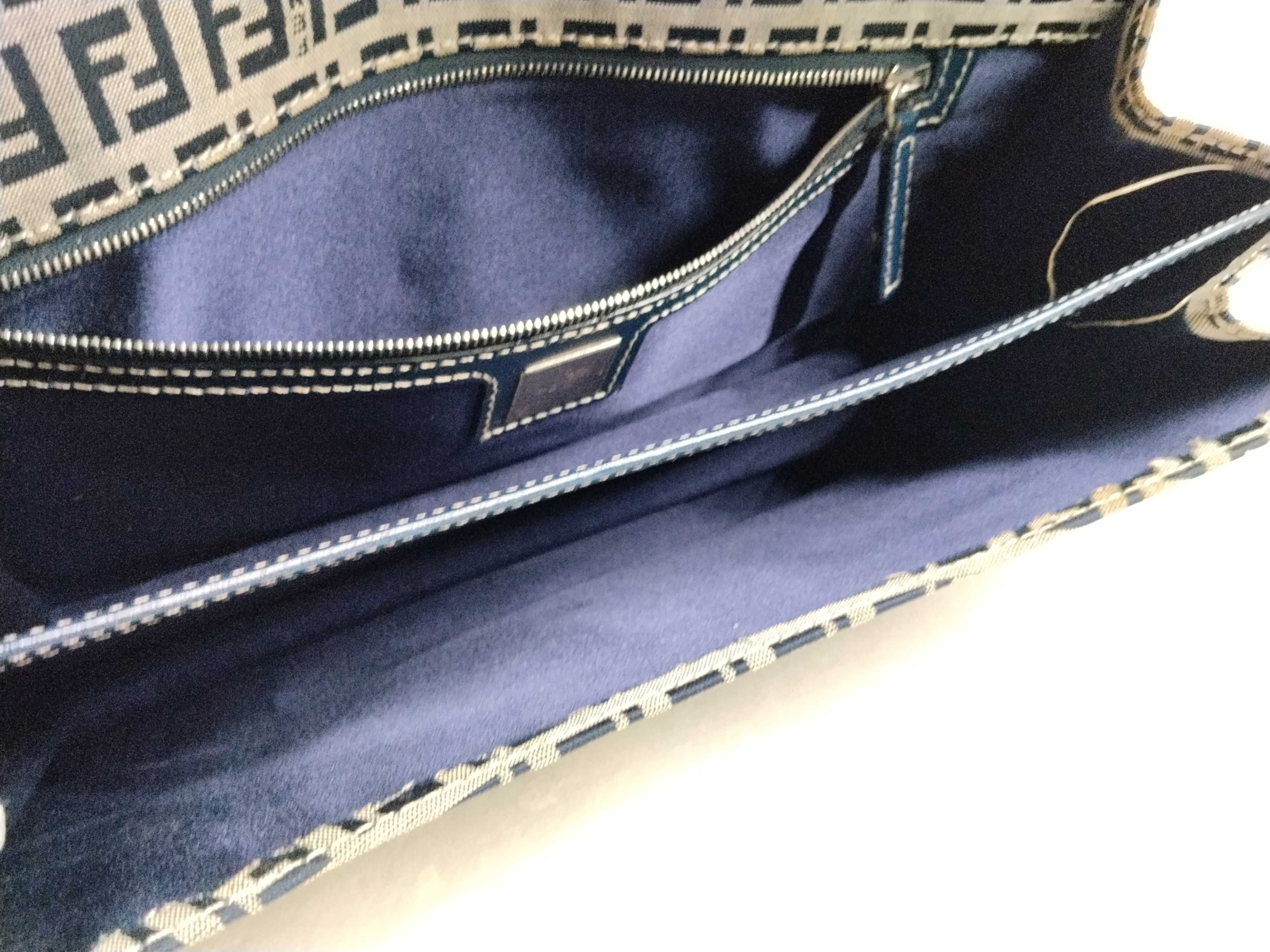 Mamma Zucchino One-Shoulder Bag — view 10