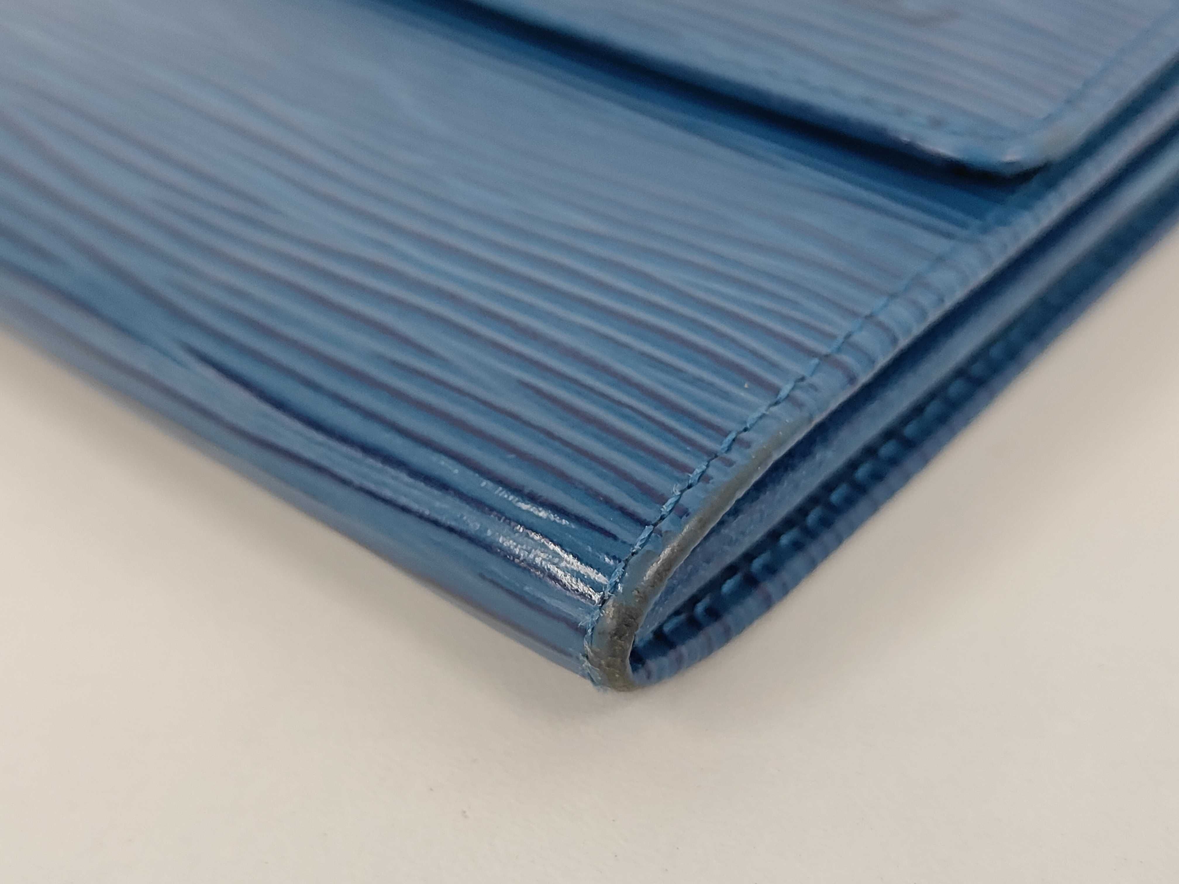 Epi M63575 Pochette Porte Monnaie Credit Toledo Blue Wallet — view 3