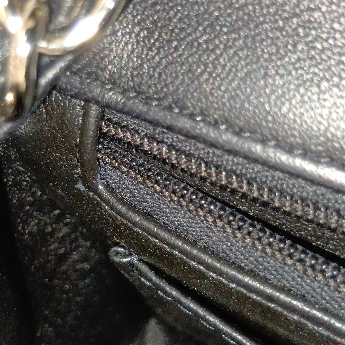 [Individually packaged] Chanel Mini Matelassé 20 Tweed Single Flap Single Chain Bag, Black with Gold Hardware, X2U43LK4, Random Plate, A69900 — view 12