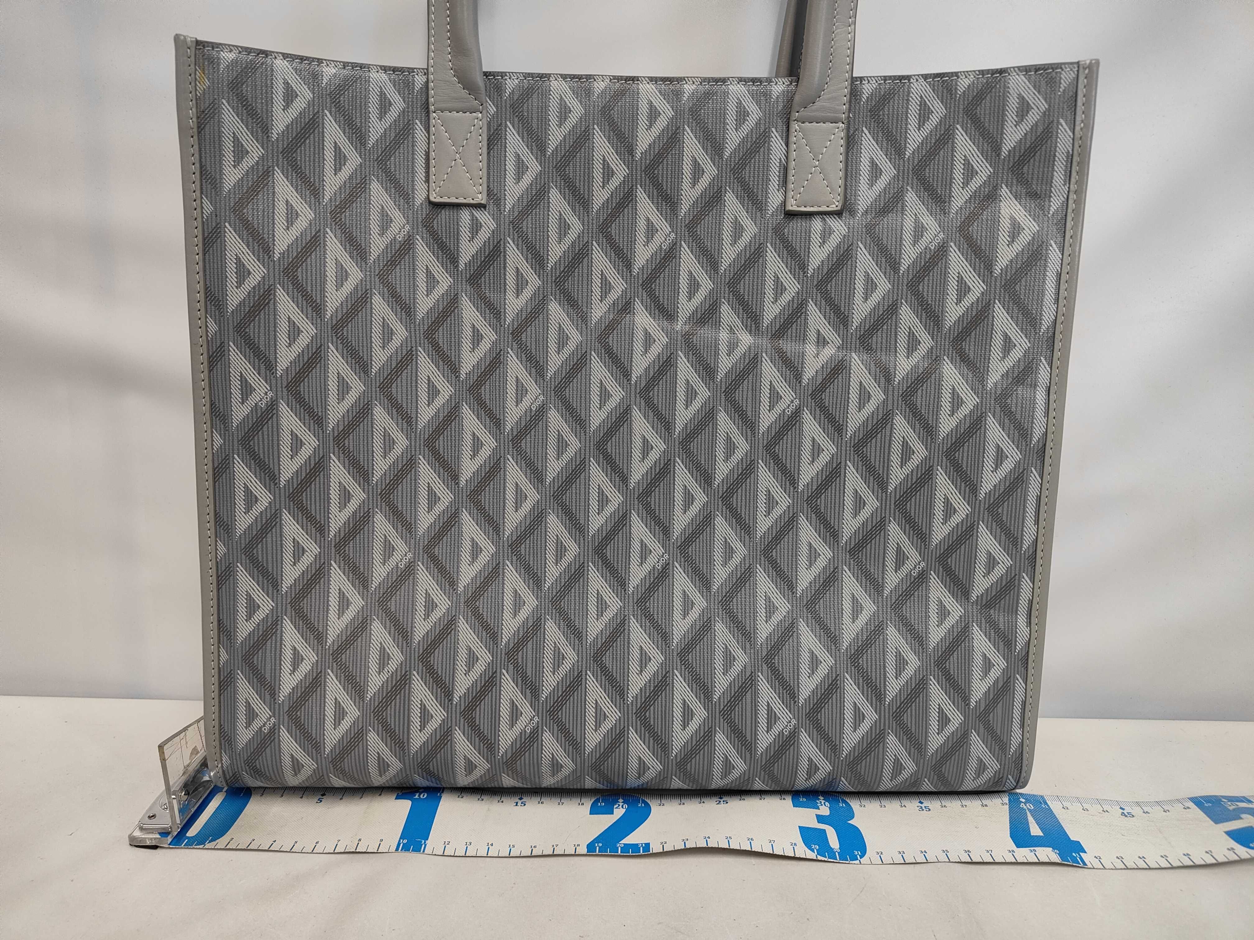 Safari Diamond Cut Tote Bag — view 2