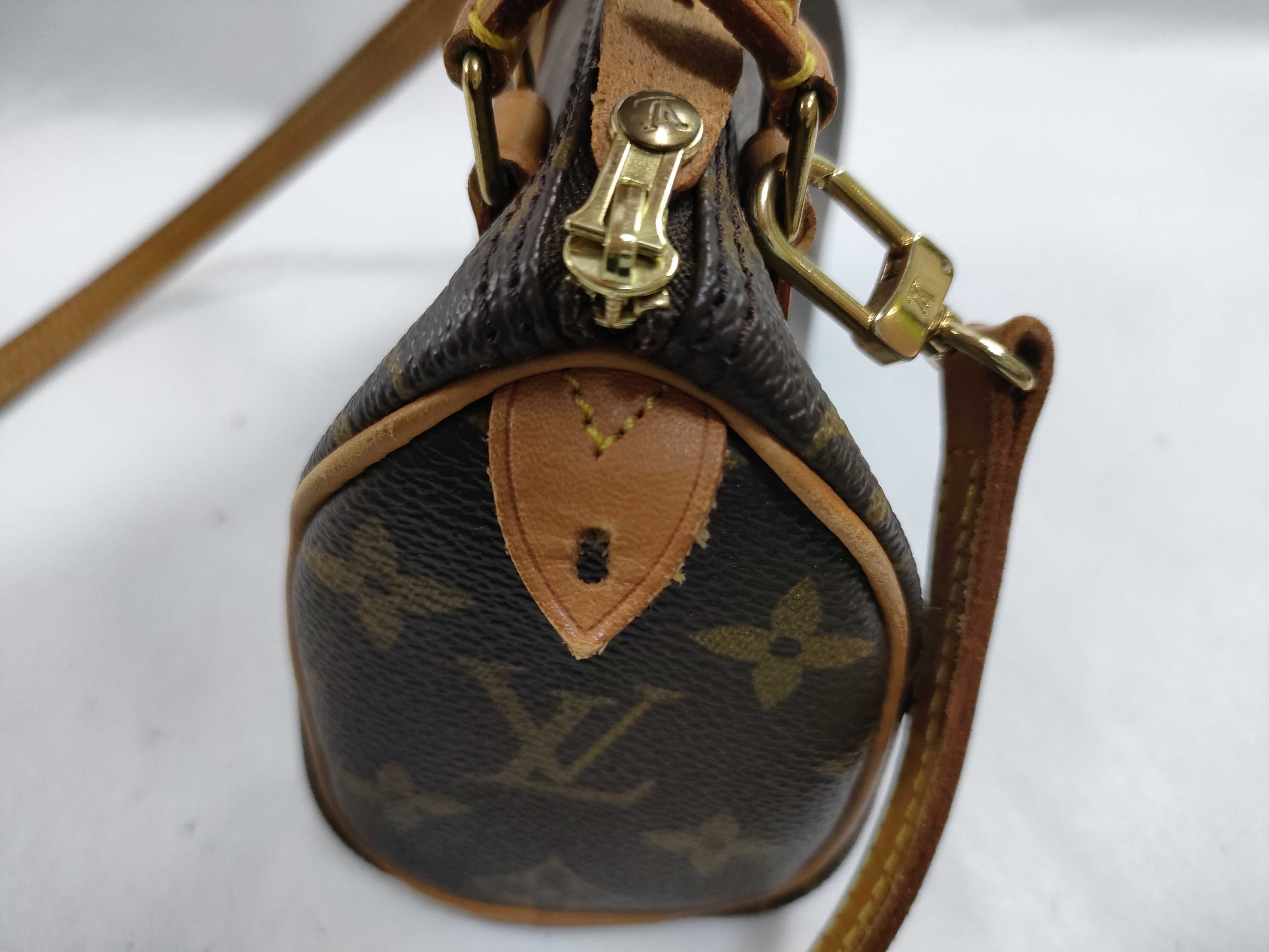 Monogram Louis Vuitton Monogram Mini Speedy M41534 Handbag with Shoulder Strap — view 13