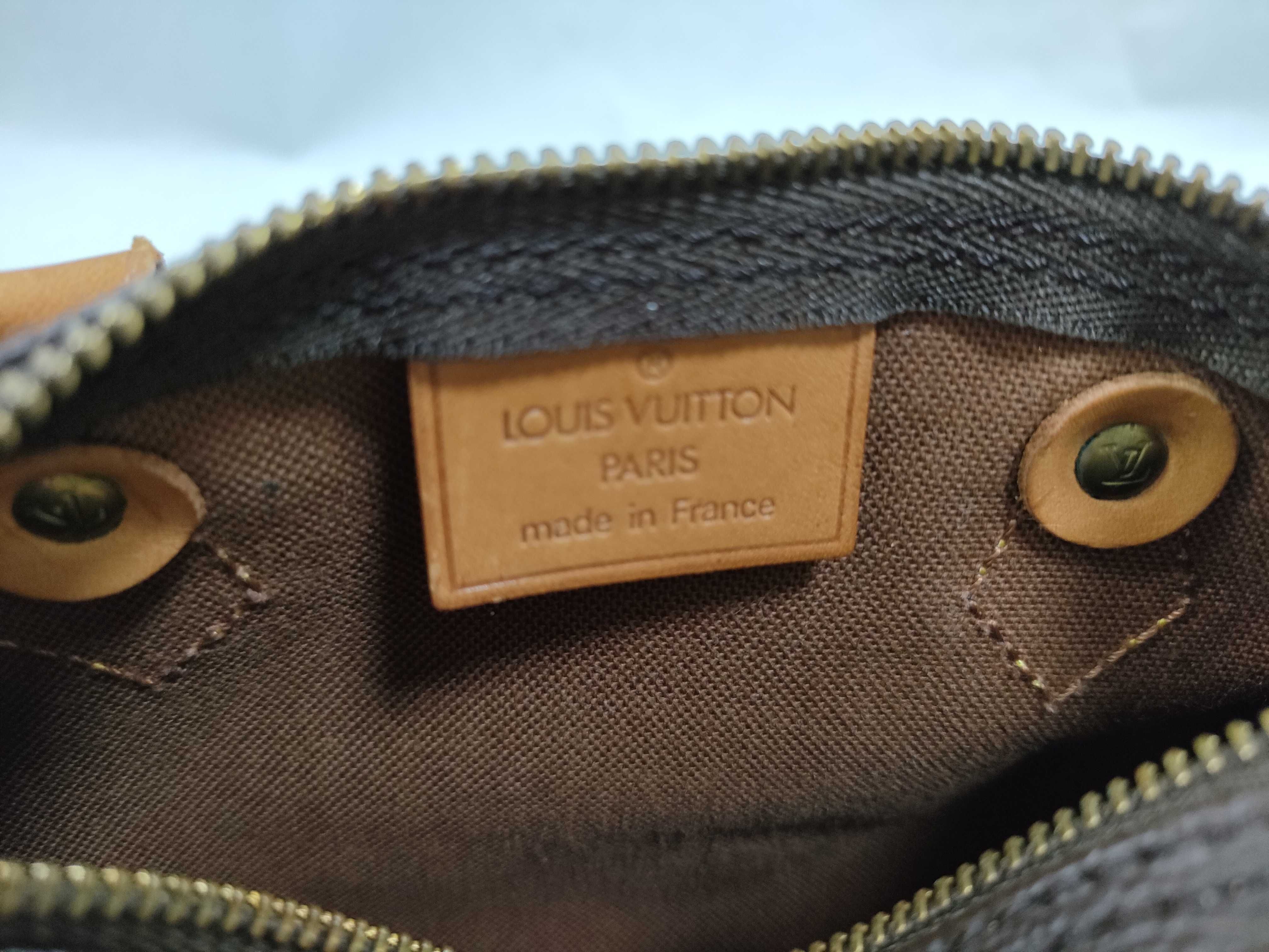 Monogram Louis Vuitton Monogram Mini Speedy M41534 Handbag with Shoulder Strap — view 15