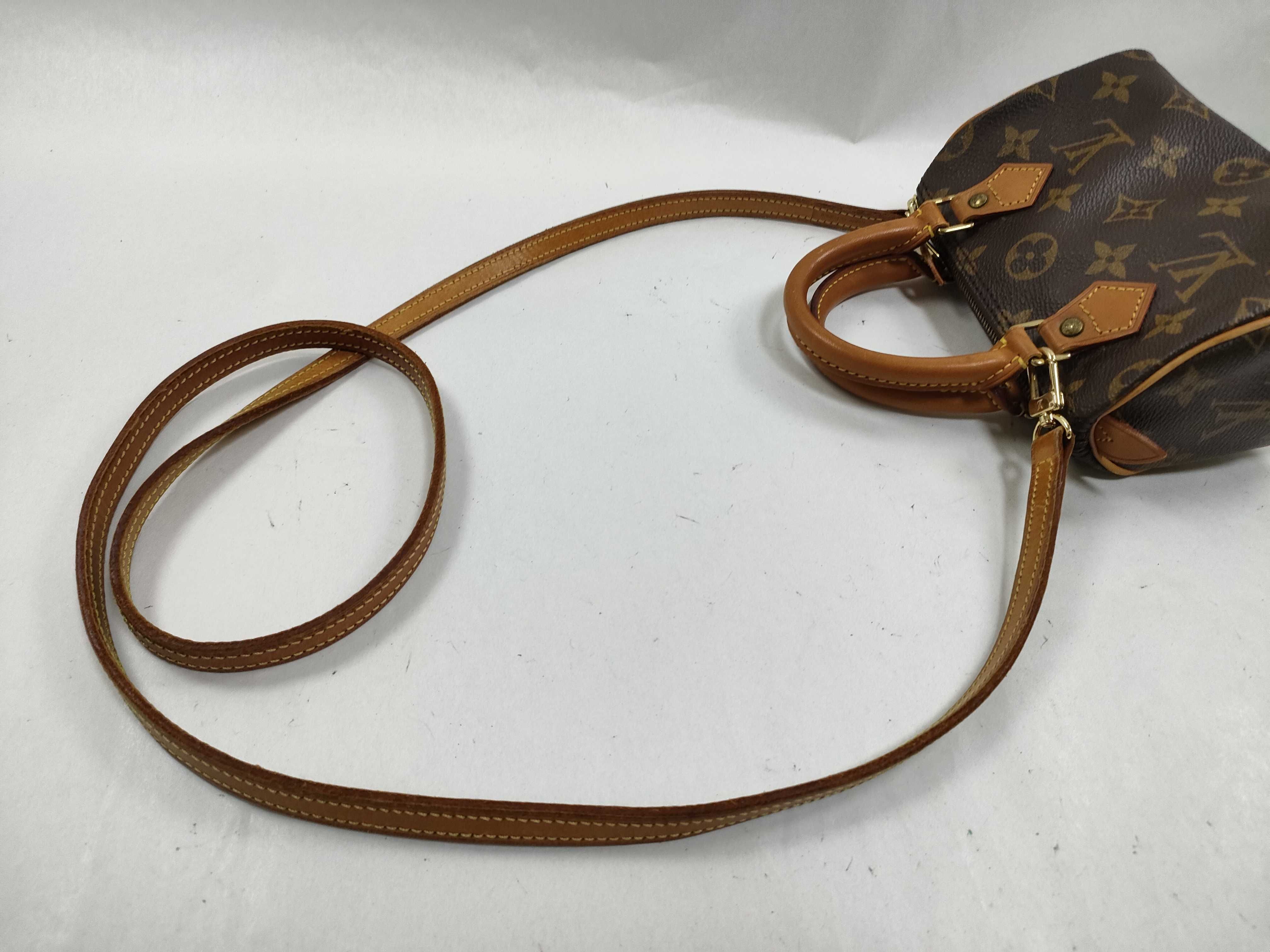 Monogram Louis Vuitton Monogram Mini Speedy M41534 Handbag with Shoulder Strap — view 3