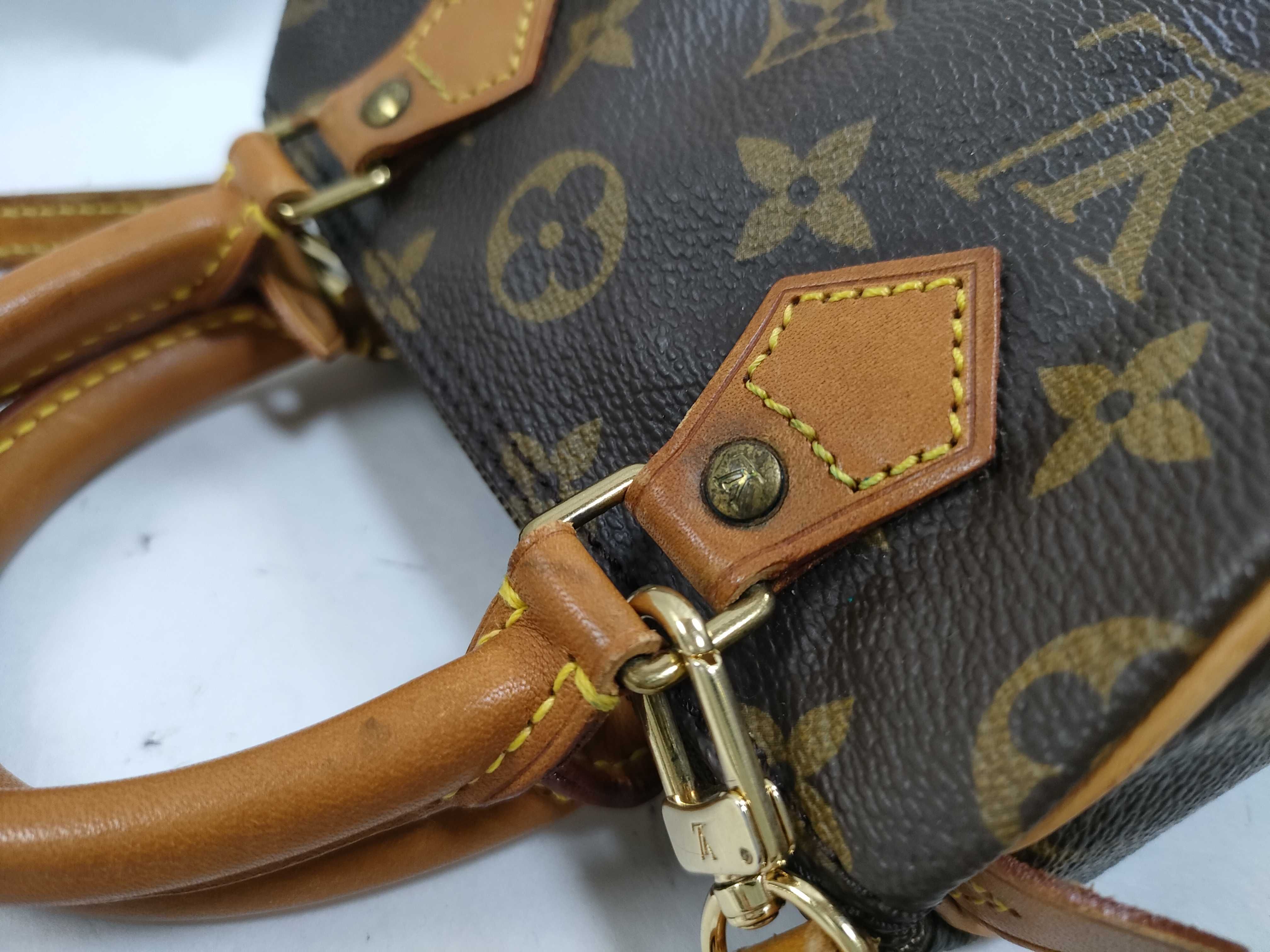 Monogram Louis Vuitton Monogram Mini Speedy M41534 Handbag with Shoulder Strap — view 7