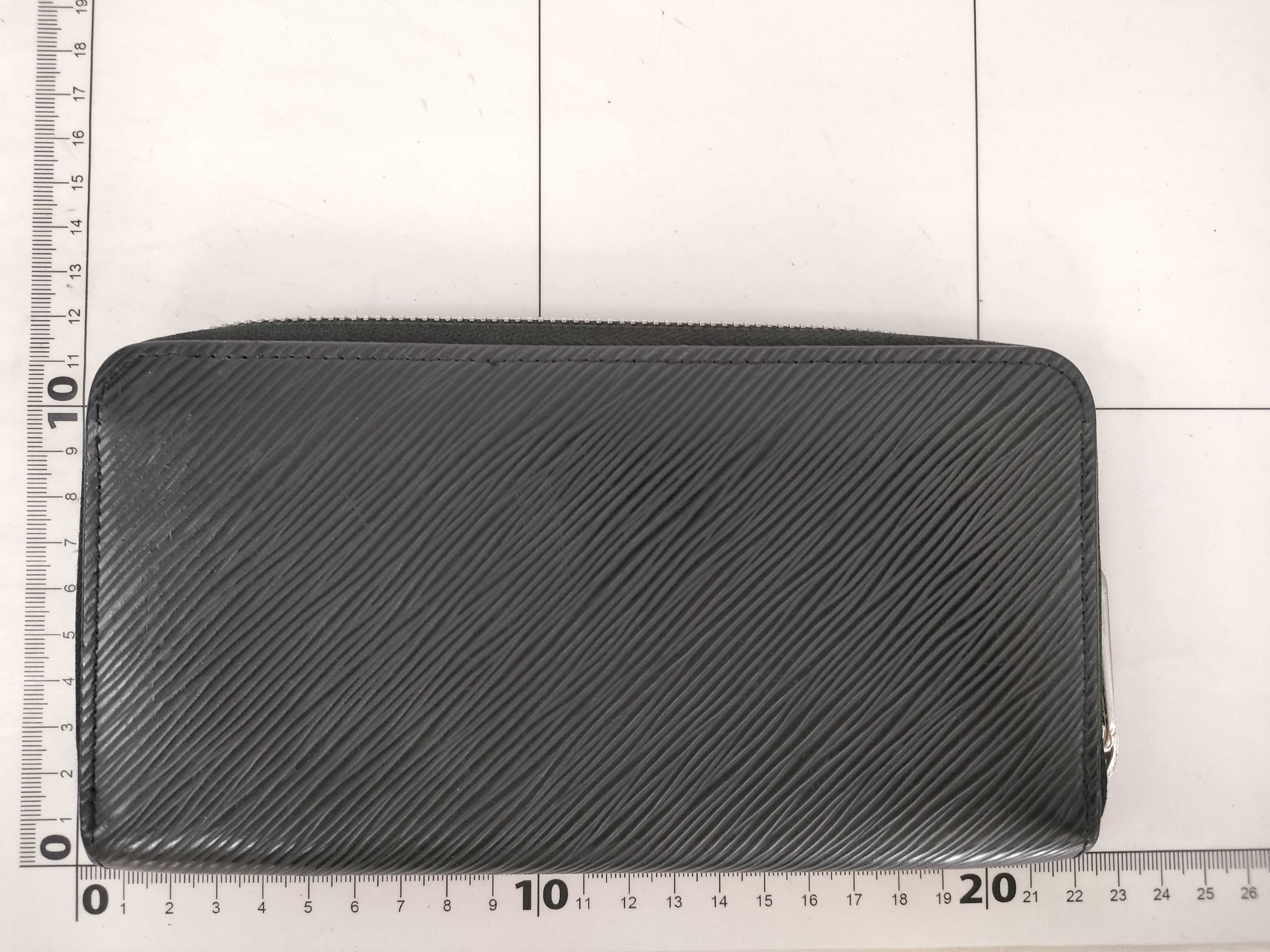 Epi Louis Vuitton Zippy Wallet — view 2
