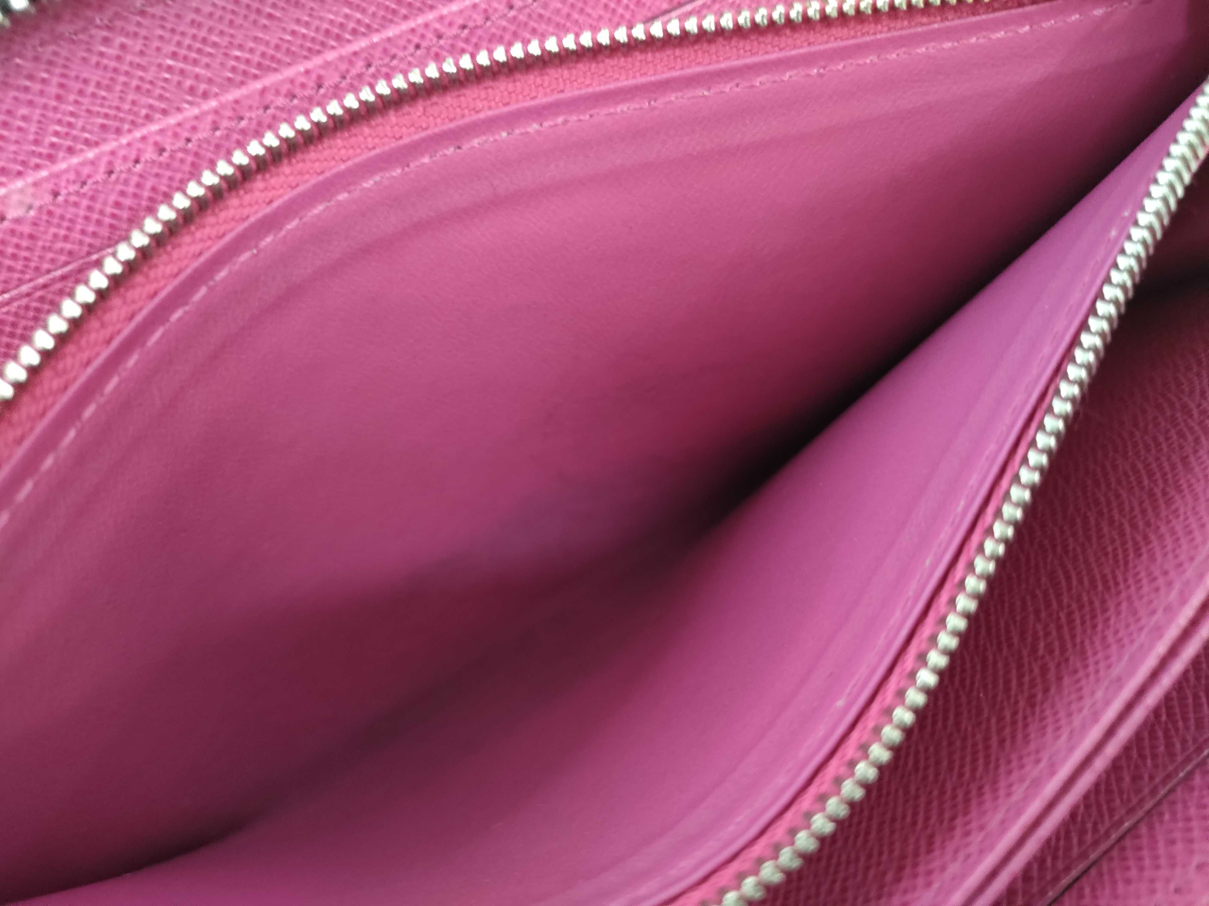 Epi Louis Vuitton Zippy Wallet — view 10