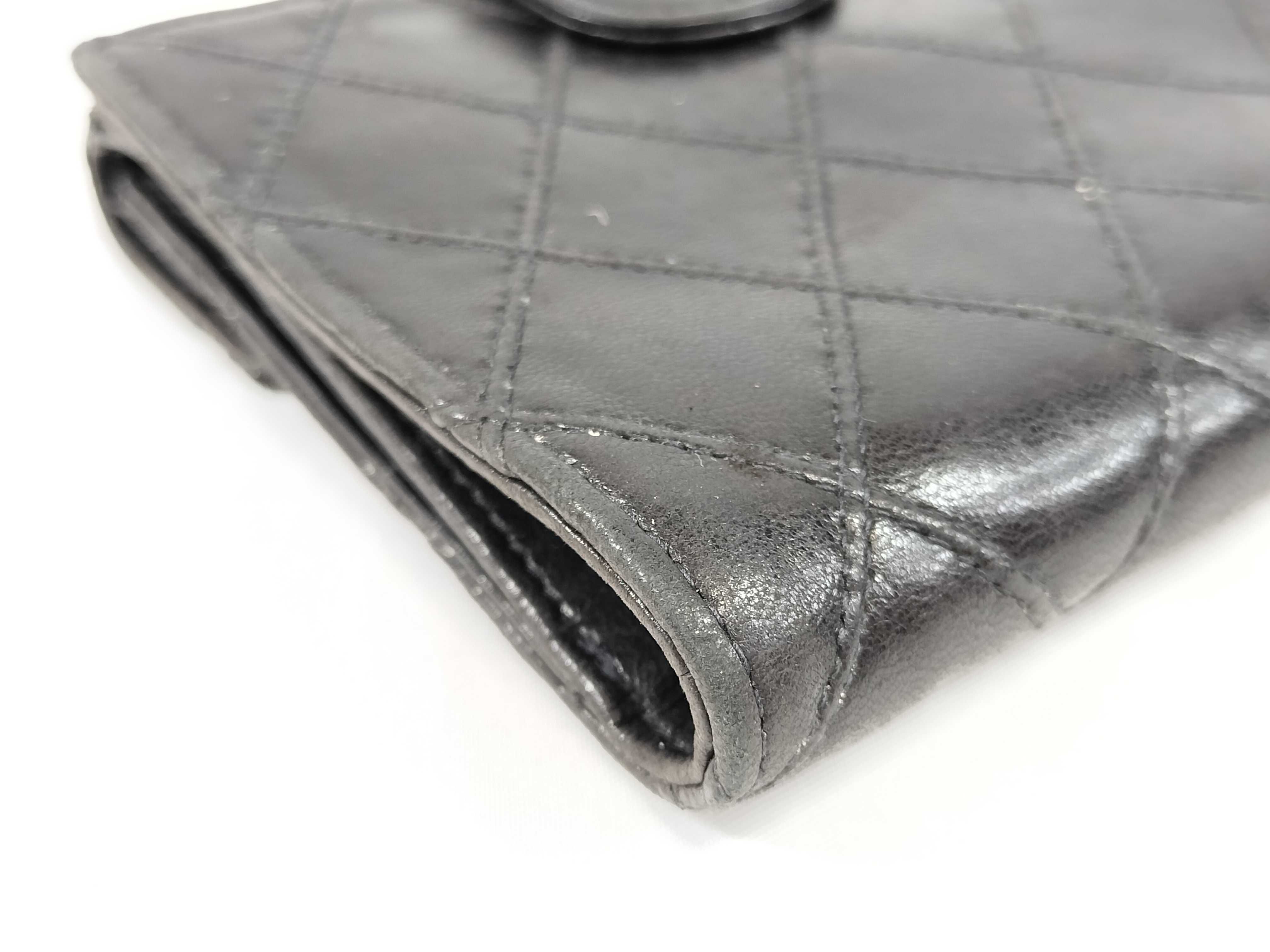 Calfskin Bicolore Double Snap Wallet with Box and Guarantee Card — view 3