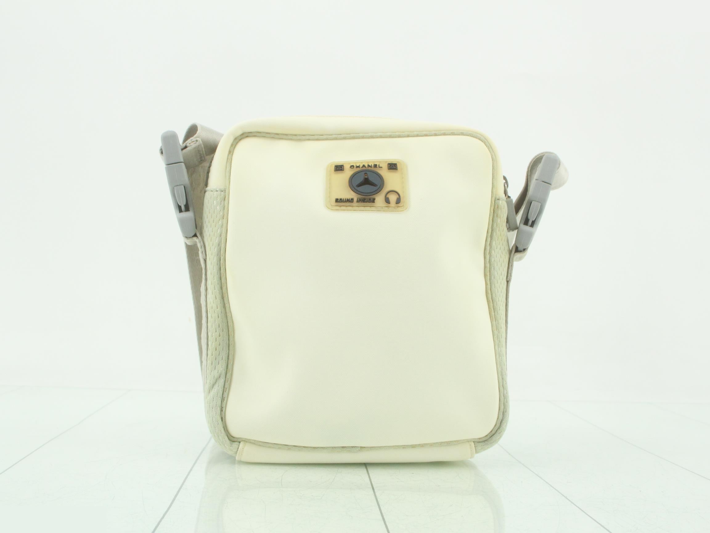 Sports line shoulder bag, number 10s — view 2