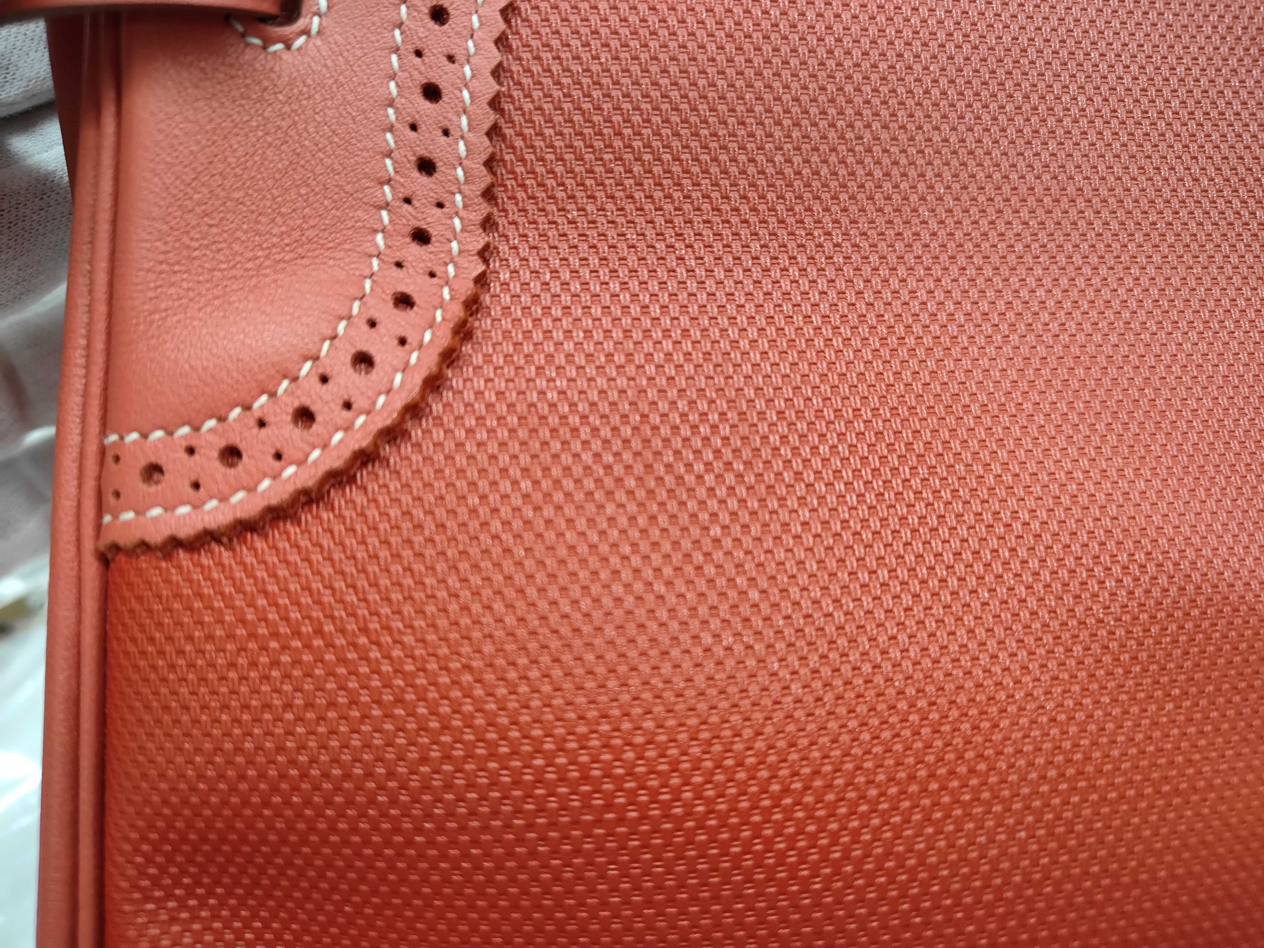 Kelly 32 Gillies Grand H/Swift Sanguine/P Hardware R Stamp Handbag — view 10