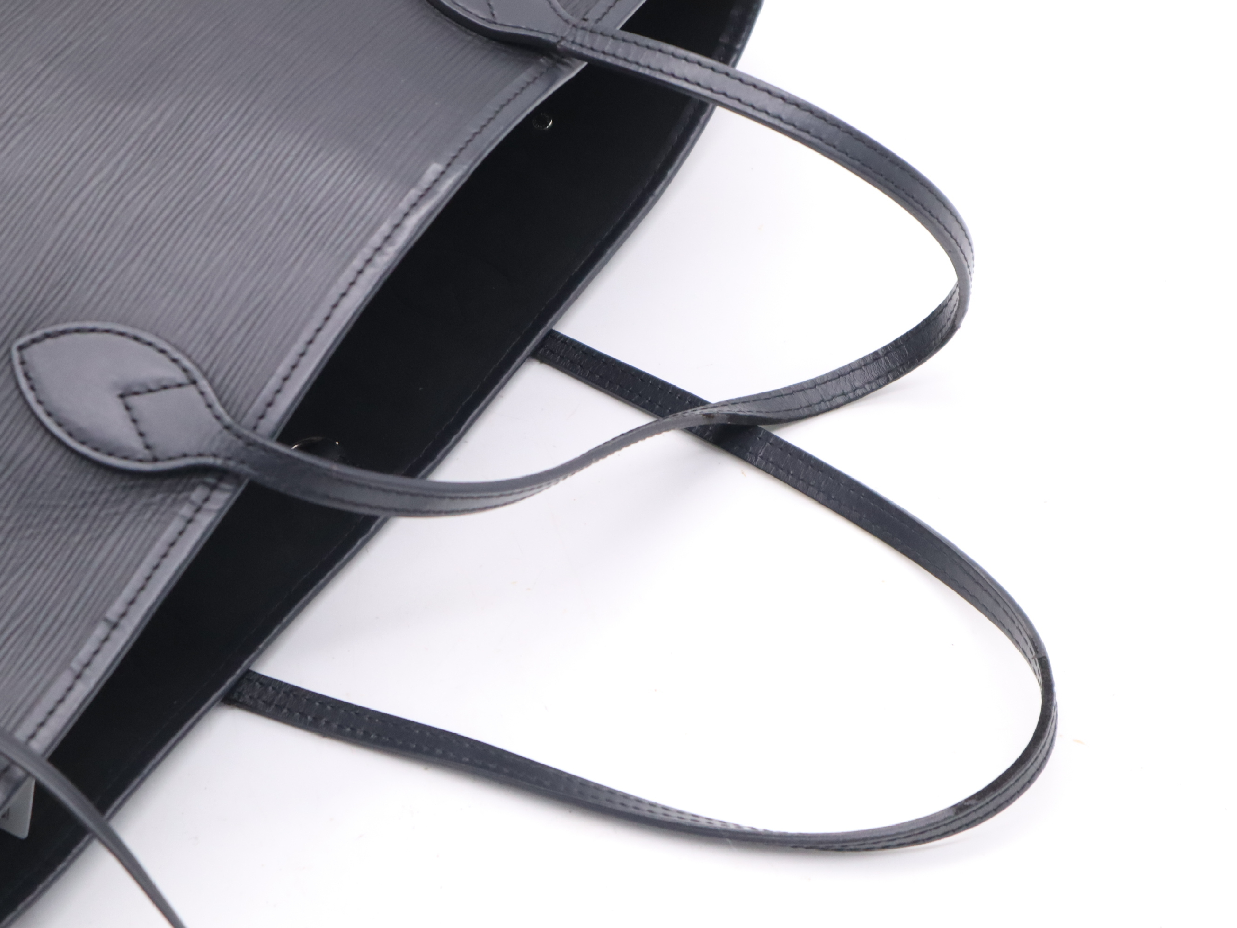 M40932 Epine Neverfull MM Noir Tote Bag — view 6
