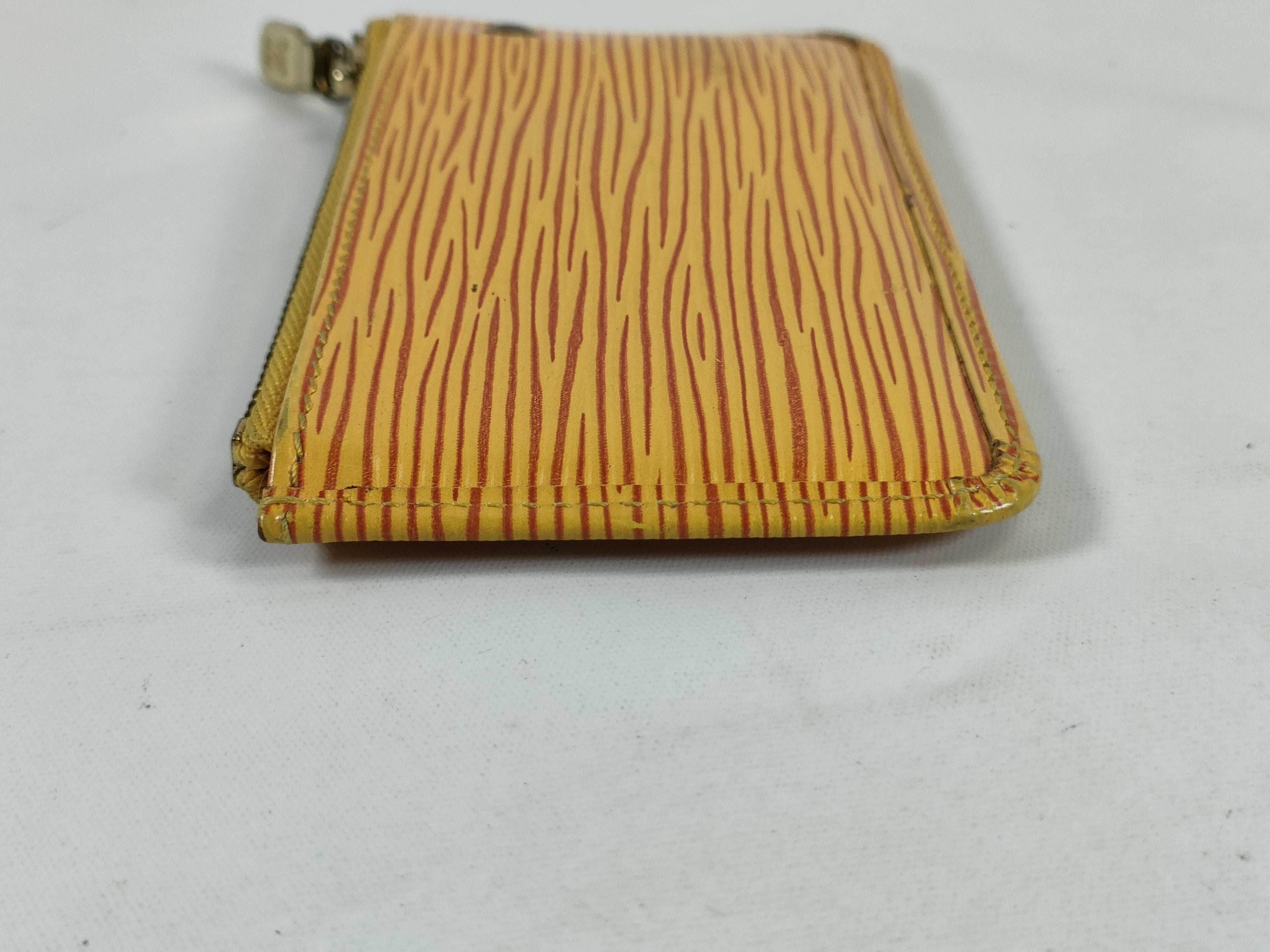 Epi Pochette Clé Coin Case — view 6