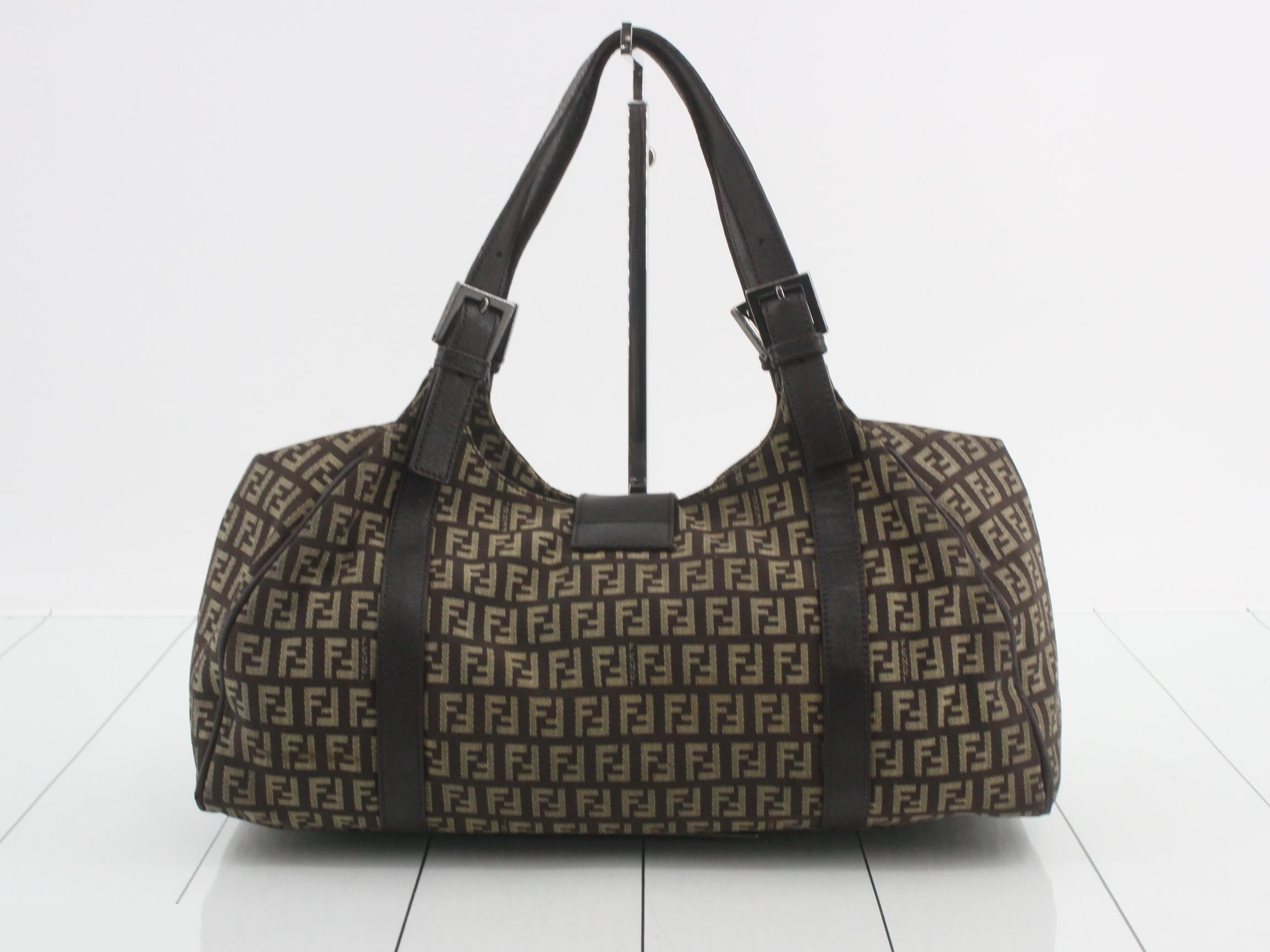 ZUCCA Mamma Bucket Shoulder Bag — view 2