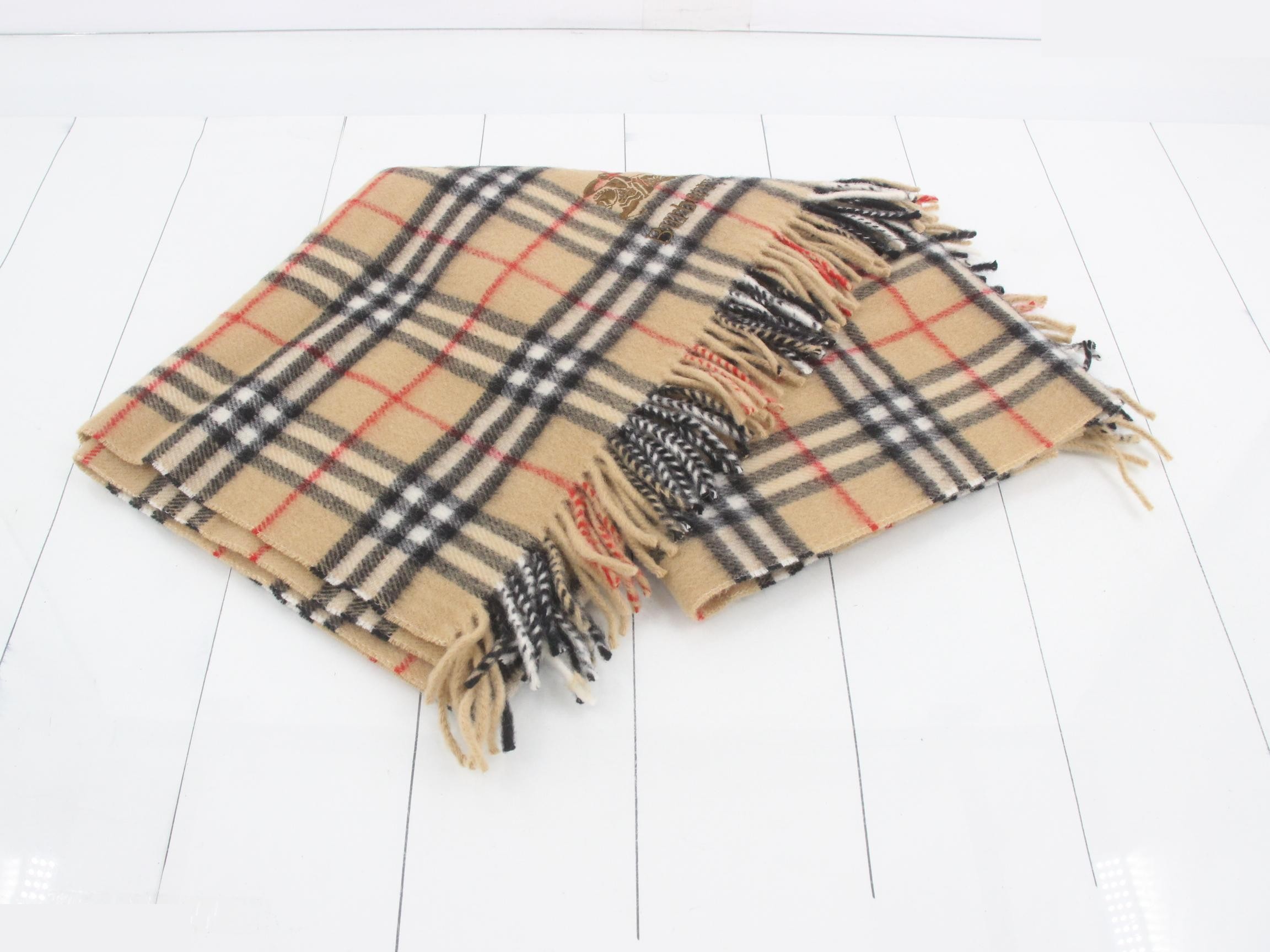 120 x 66 cm Shawl — view 3
