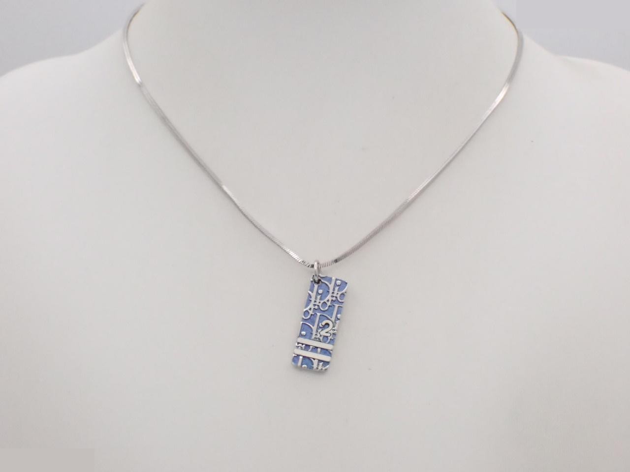 Other lines: Precious metals, necklaces, pendants, chain approximately 42cm — view 3