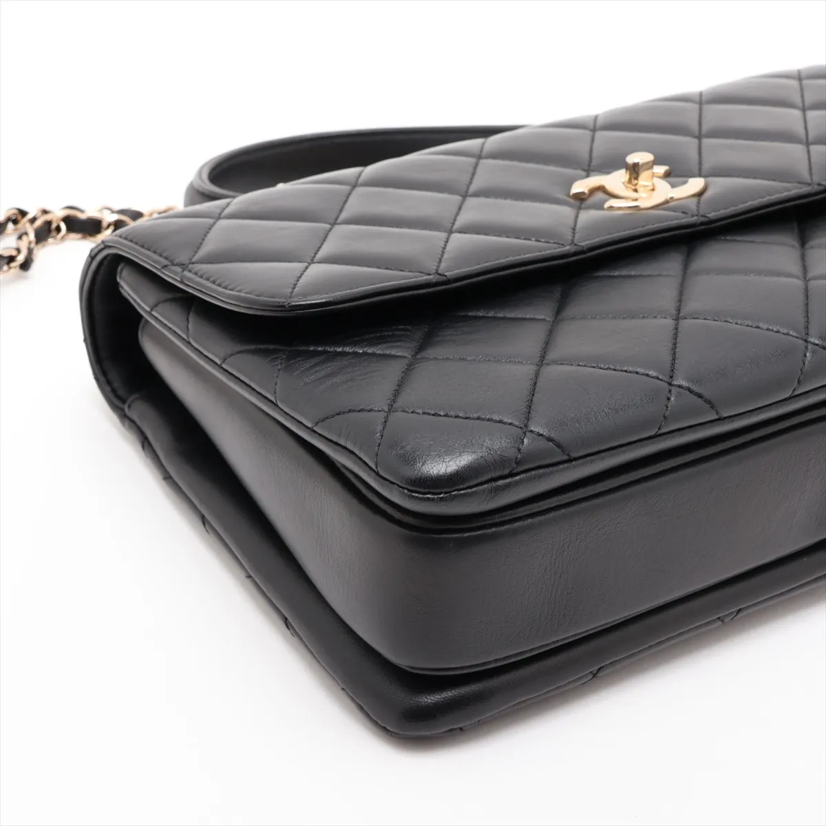 Trendy CC Lambskin 2-Way Handbag, Black with Gold Hardware, 27528943, serial number in the 27 range. — view 4