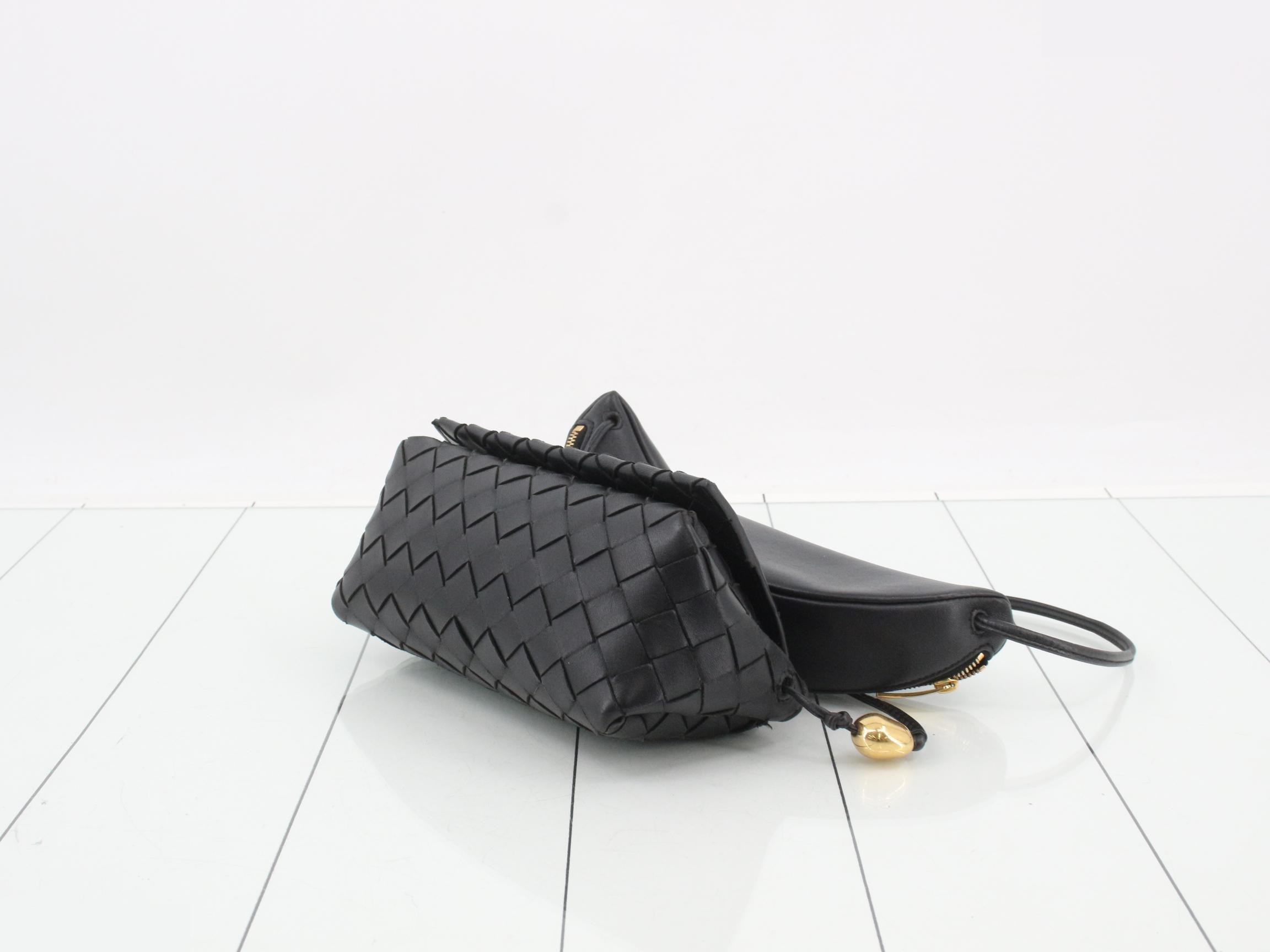 Intrecciato Shoulder Bag with Mini Pouch — view 6