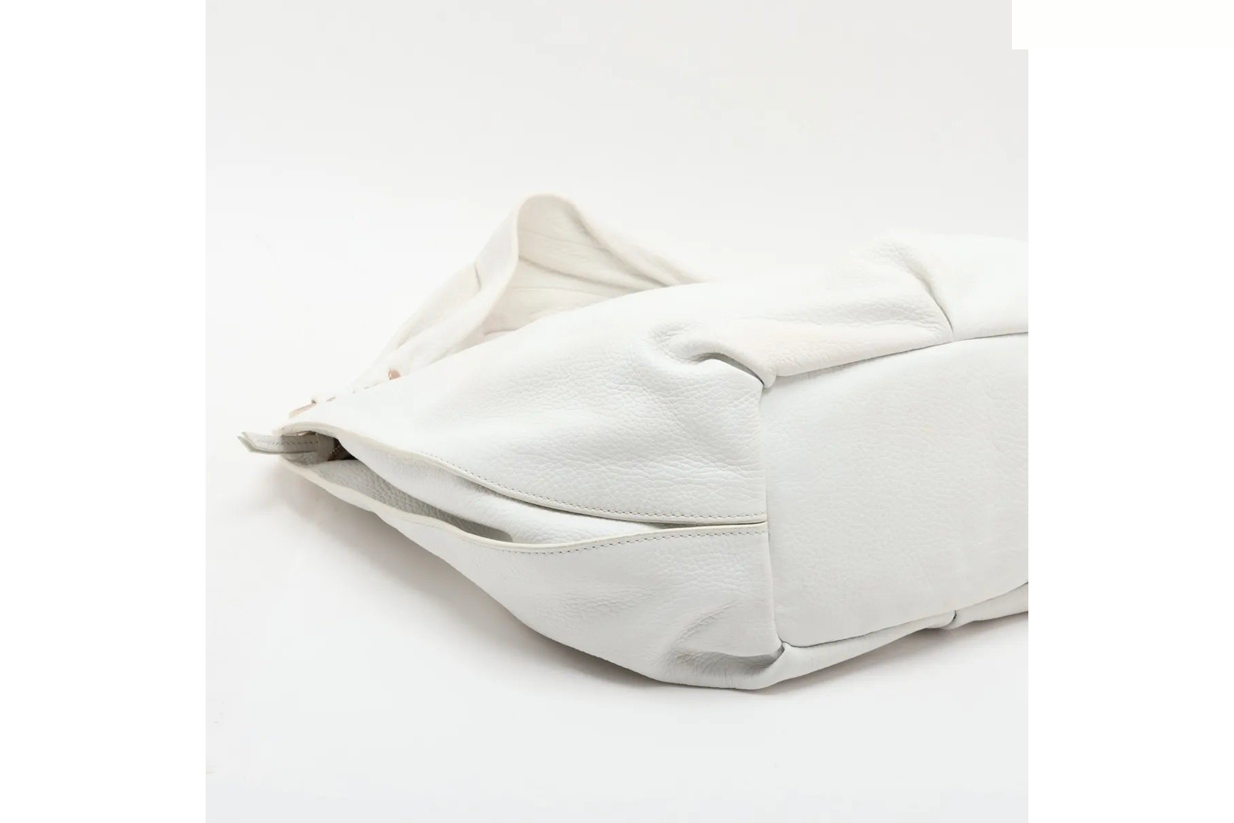 Comes with a guarantee card Bittersweet Leather Tote Bag (Shoulder Bag) — view 4