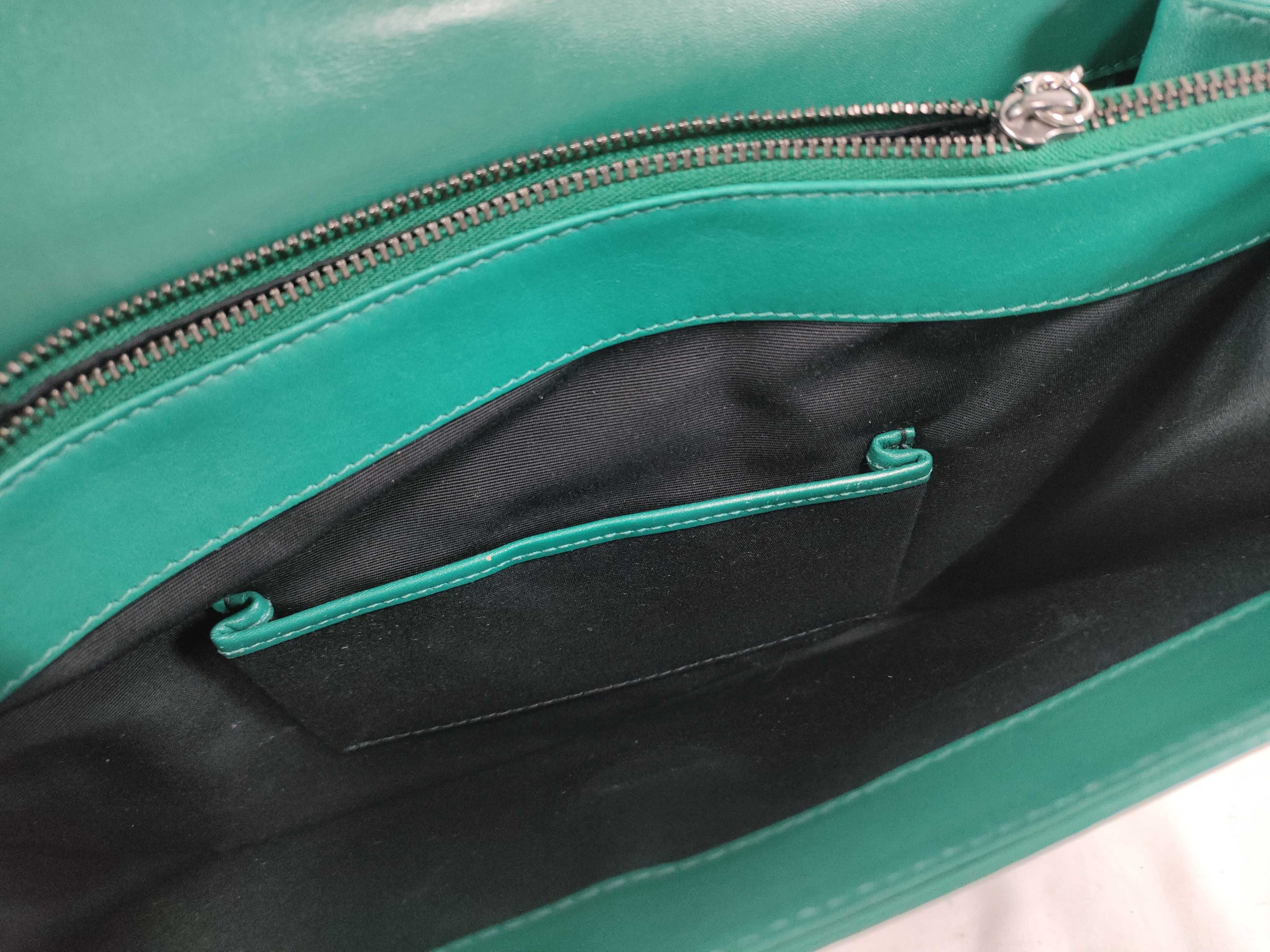 Bulgari Serpenti Bicolor Leather Chain Shoulder Bag Green Shoulder Bag — view 11