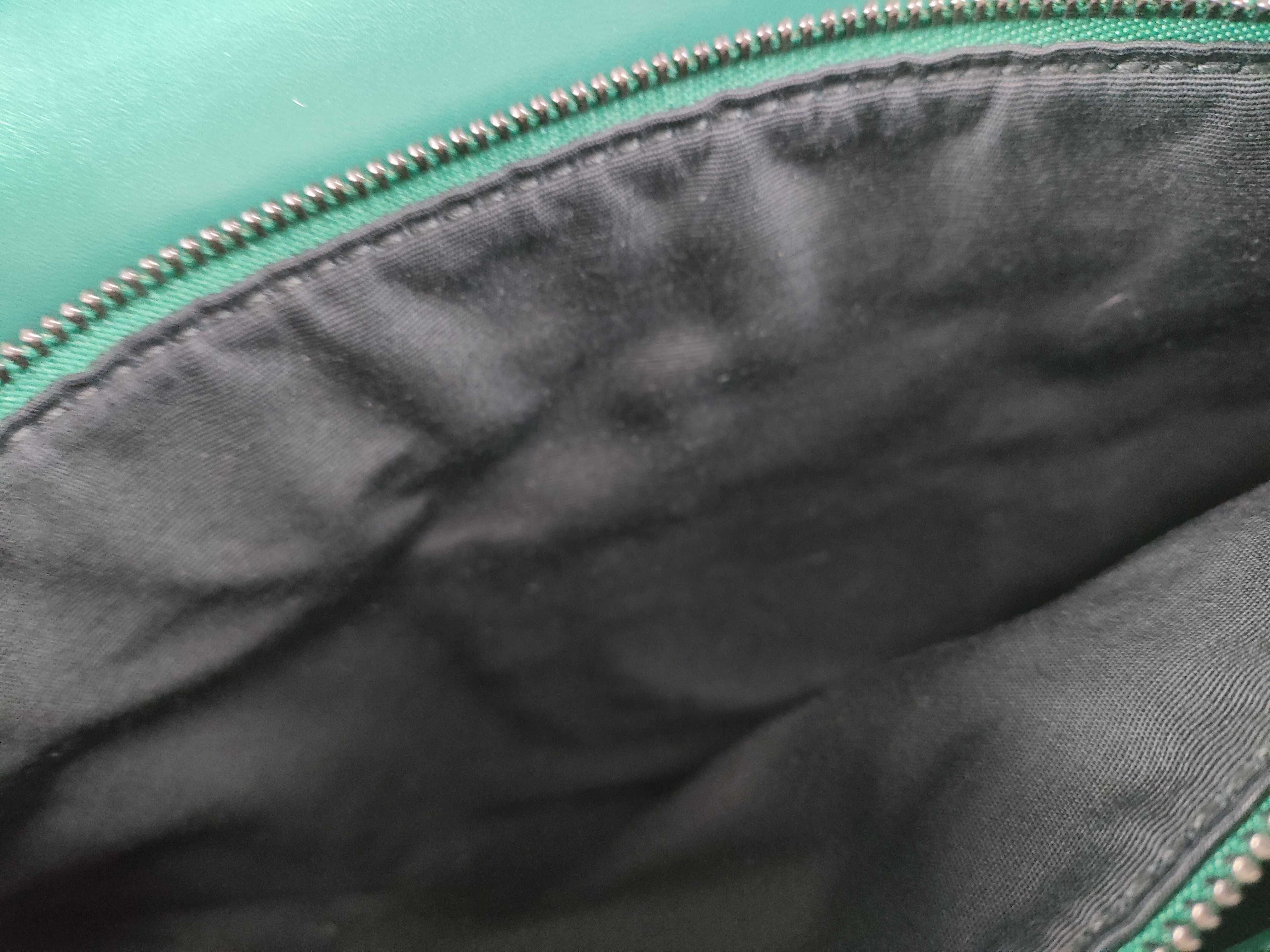 Bulgari Serpenti Bicolor Leather Chain Shoulder Bag Green Shoulder Bag — view 12
