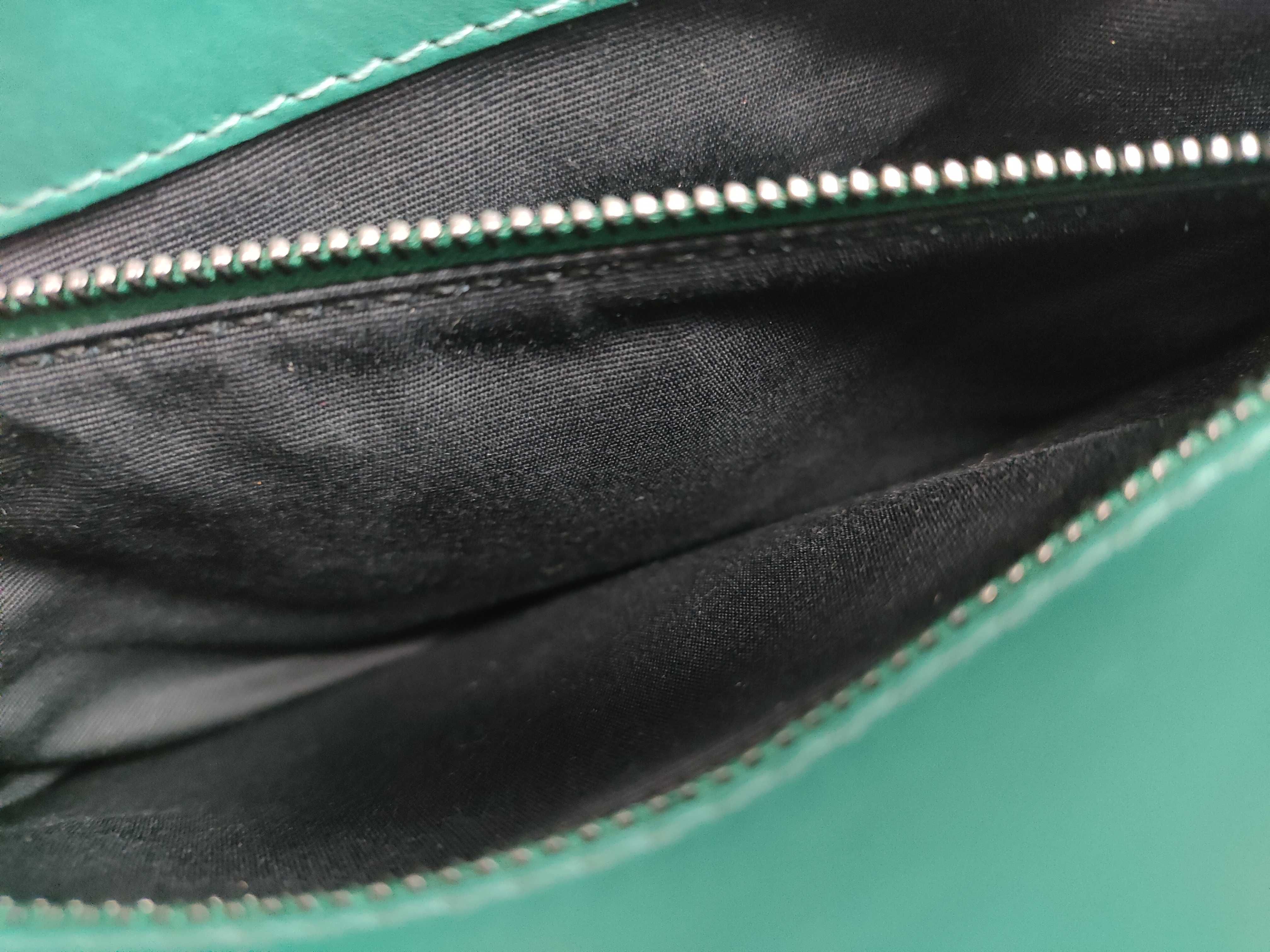 Bulgari Serpenti Bicolor Leather Chain Shoulder Bag Green Shoulder Bag — view 15