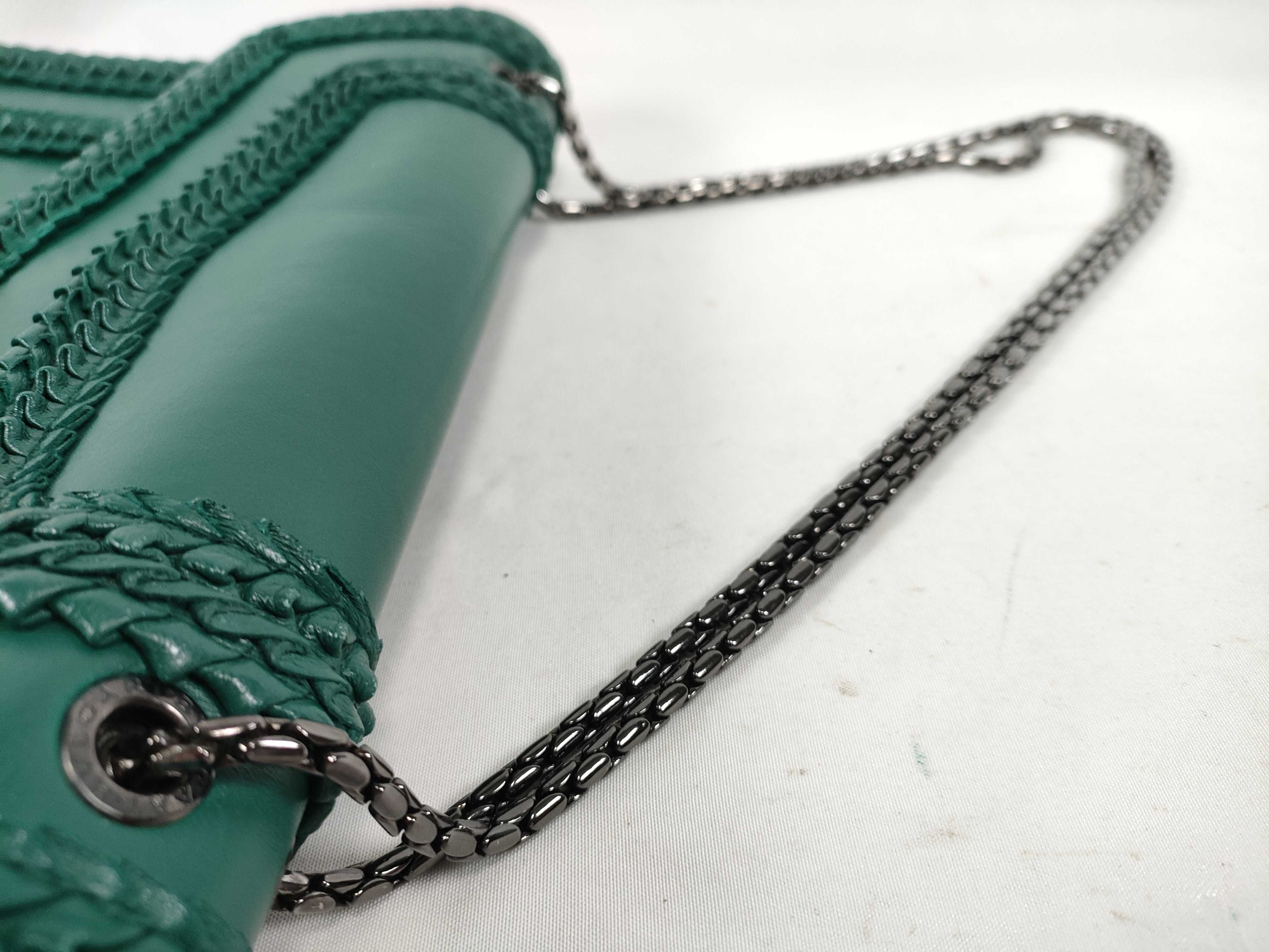 Bulgari Serpenti Bicolor Leather Chain Shoulder Bag Green Shoulder Bag — view 3