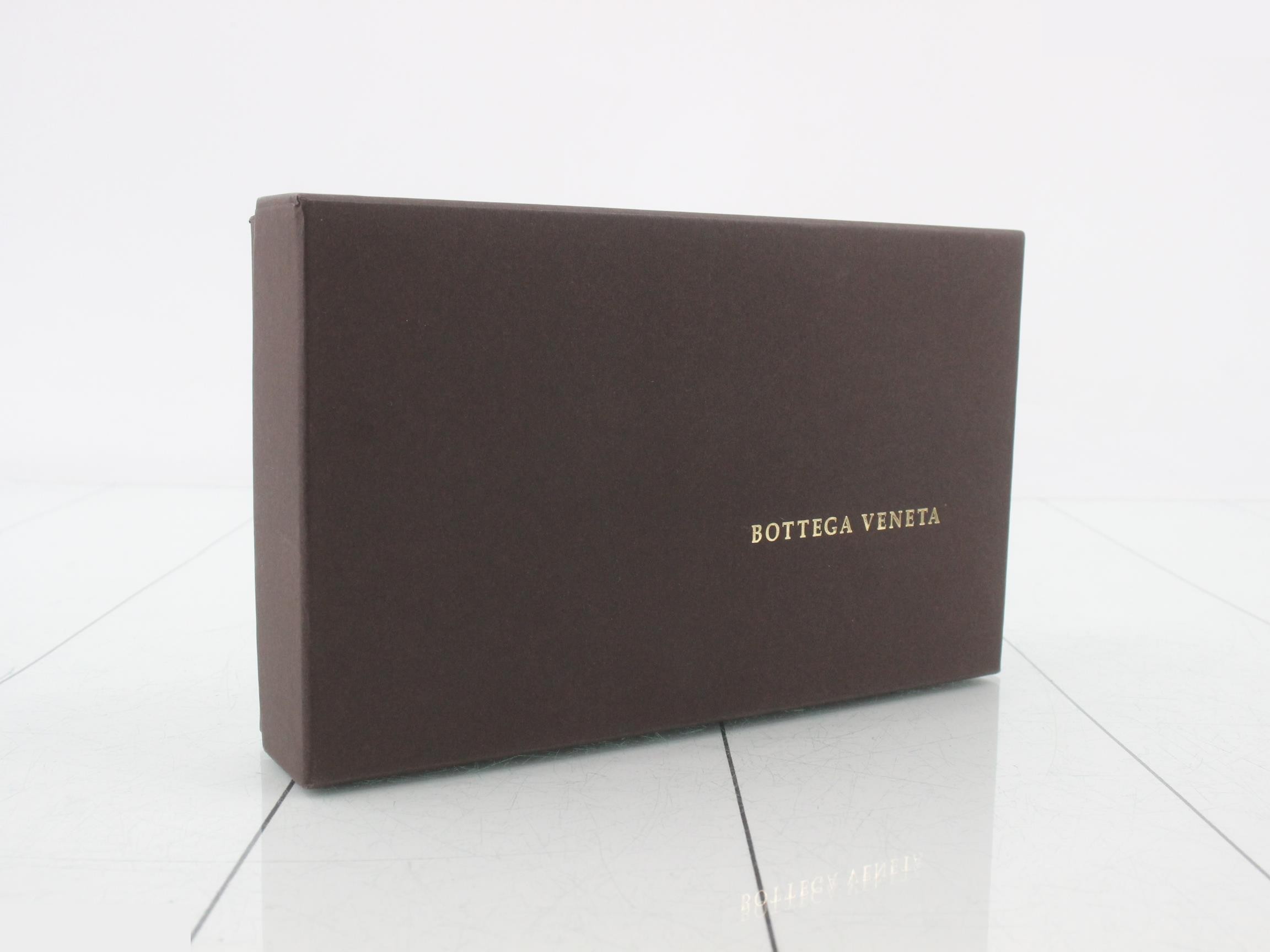 Intrecciato Long Zip Wallet — view 5