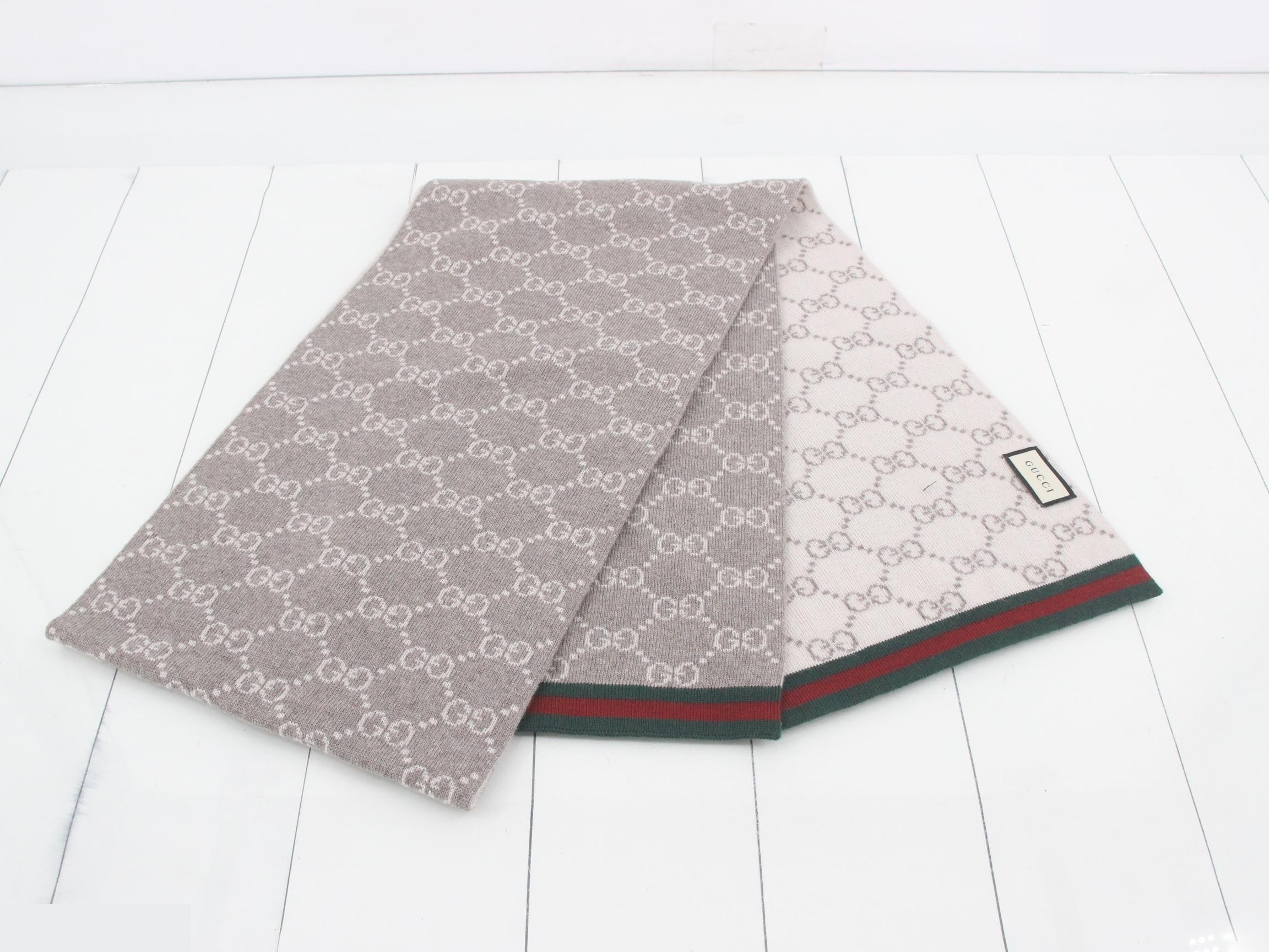 GG pattern scarf, with sherry trim, ivory/beige. — view 3