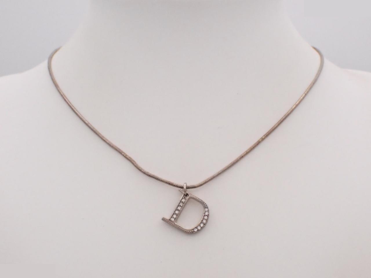 Necklace with D logo, rhinestones, silver, comes in a box, chain approximately 42cm long. — view 3