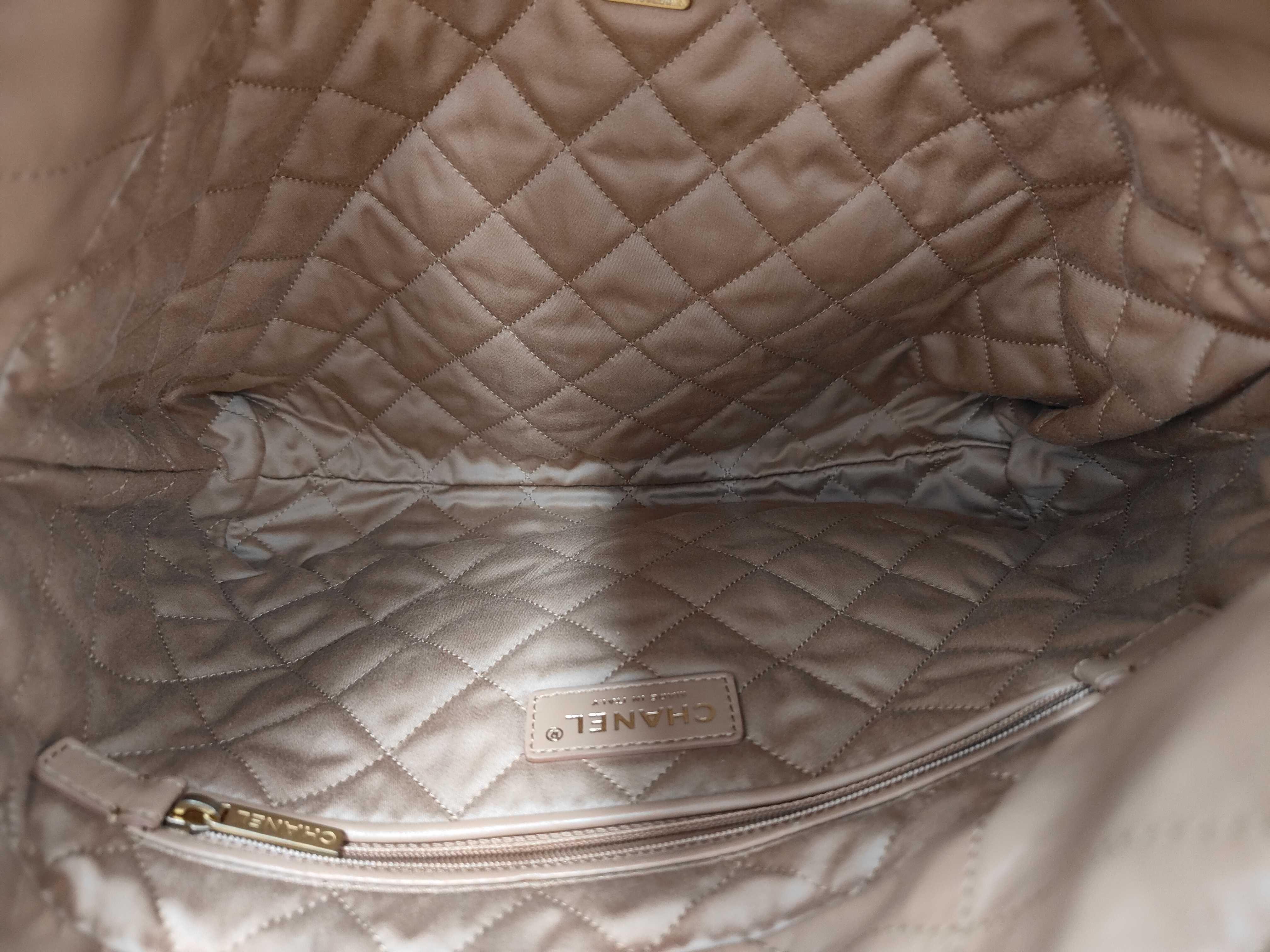 22 Small Shiny Calfskin Shoulder Bag in Beige with Gold Hardware (NXNC9LU0) — view 8