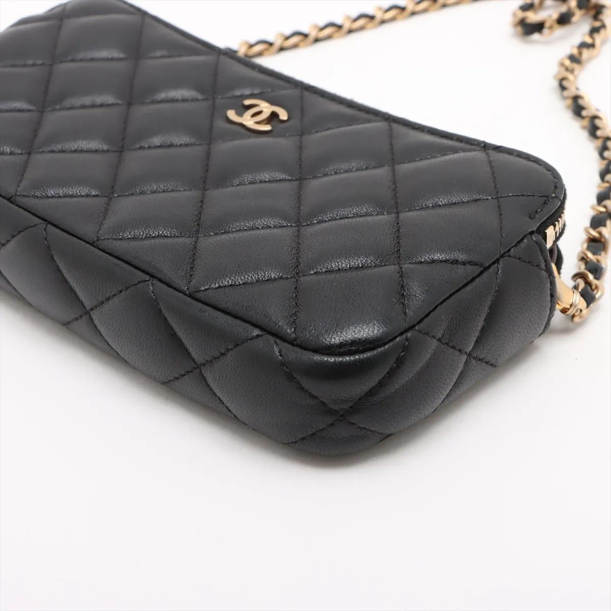 Matelasse Lambskin Chain Wallet Black Gold Hardware 27474802 No. 27 — view 3