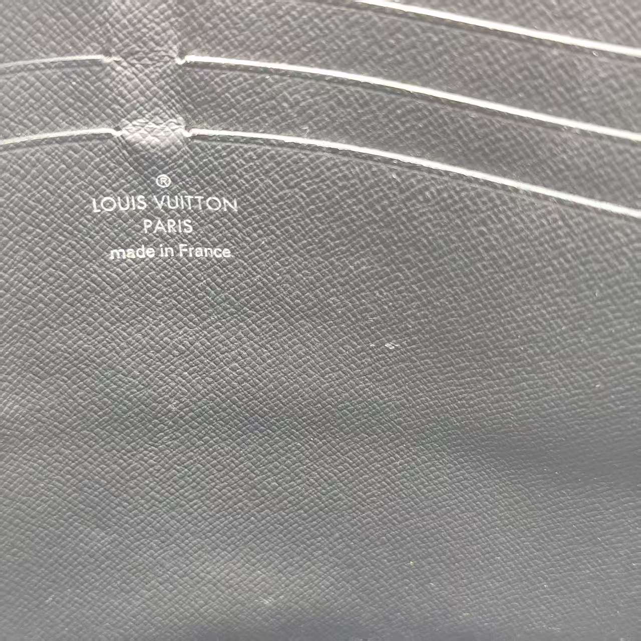 【*Shipped from: China*】LOUIS VUITTON Pochette Toilette PU Clutch Bag Second Bag — view 10