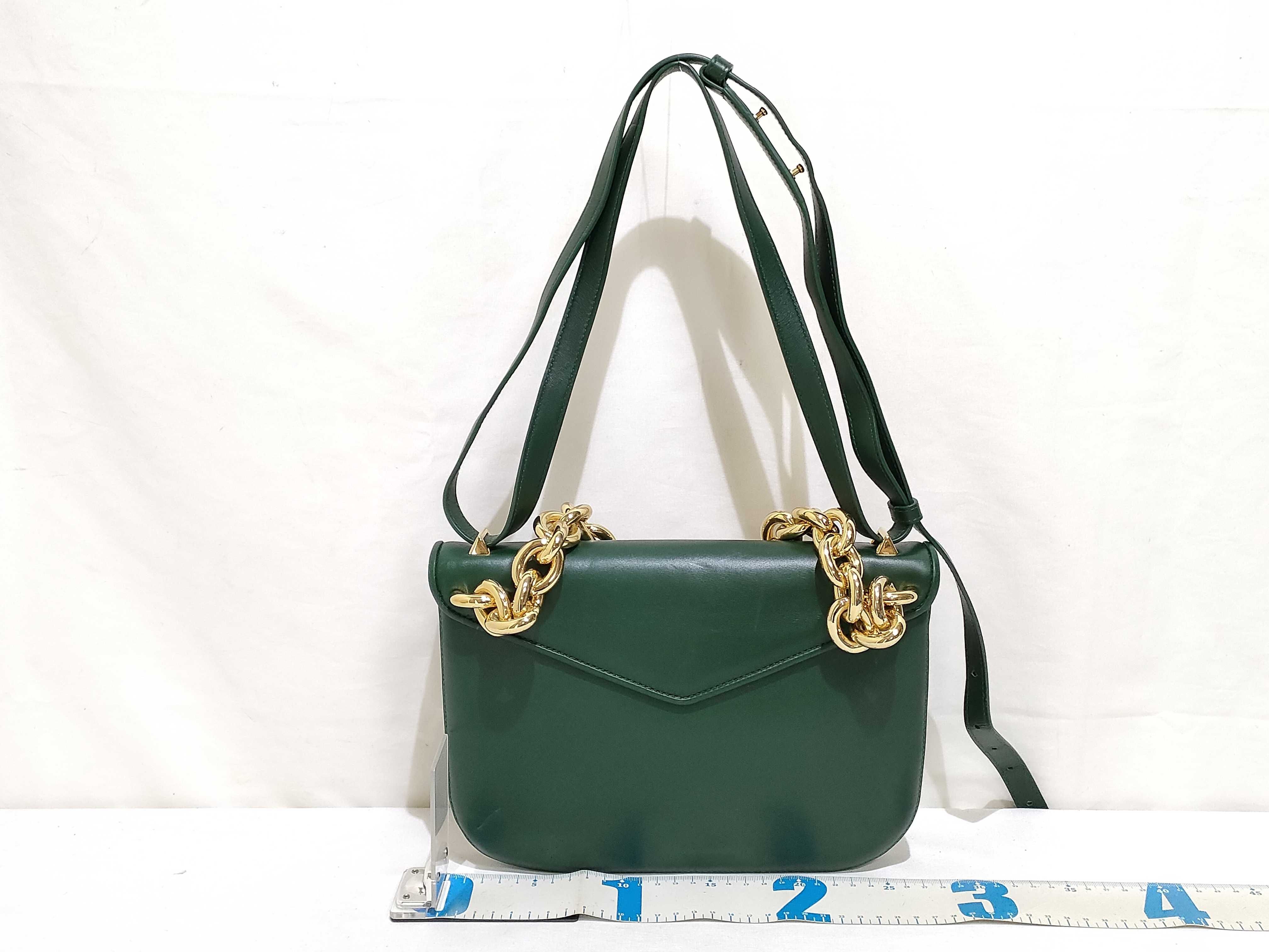 Mount Crossbody Bag Shoulder Bag — view 2