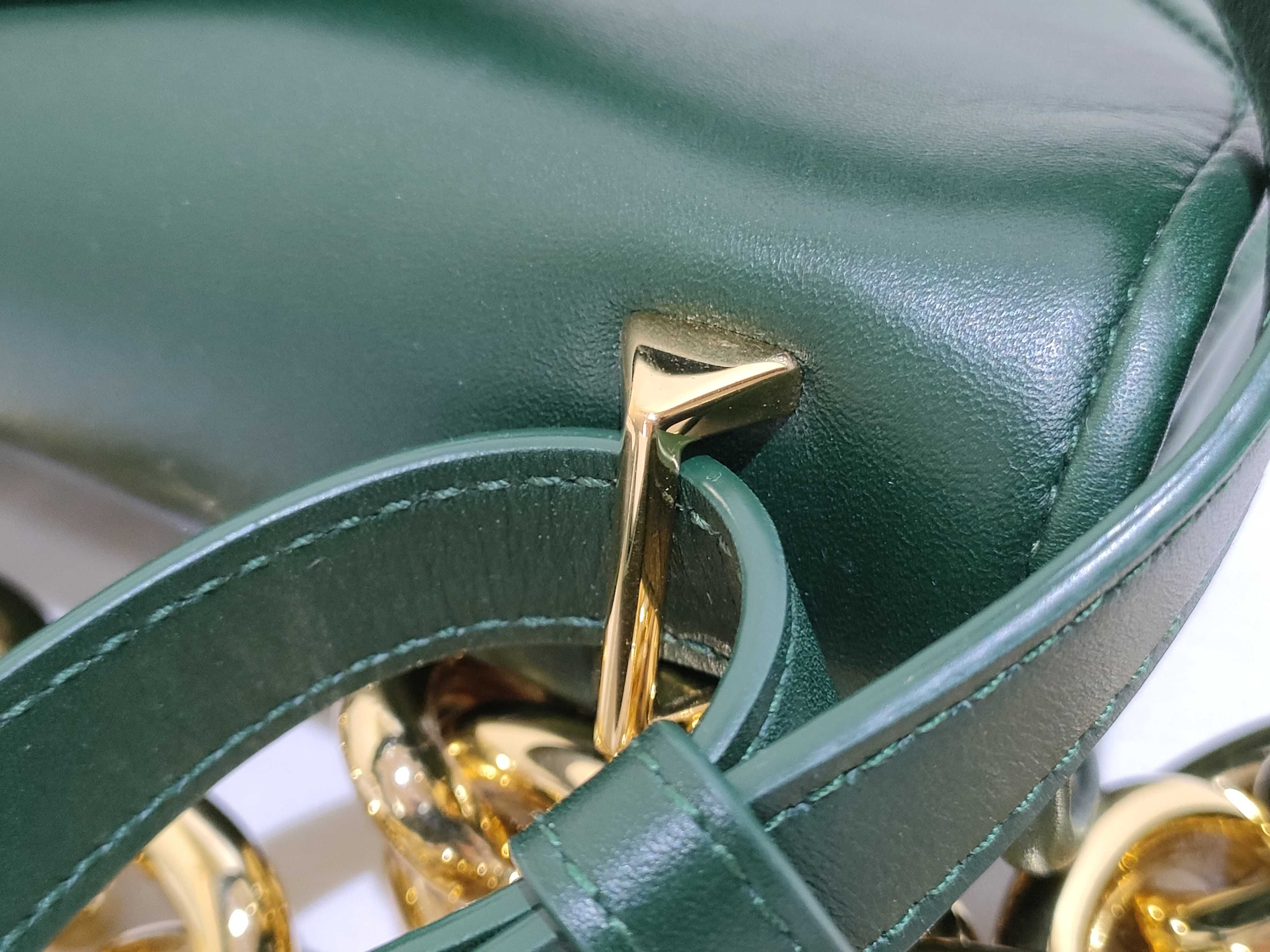 Mount Crossbody Bag Shoulder Bag — view 5