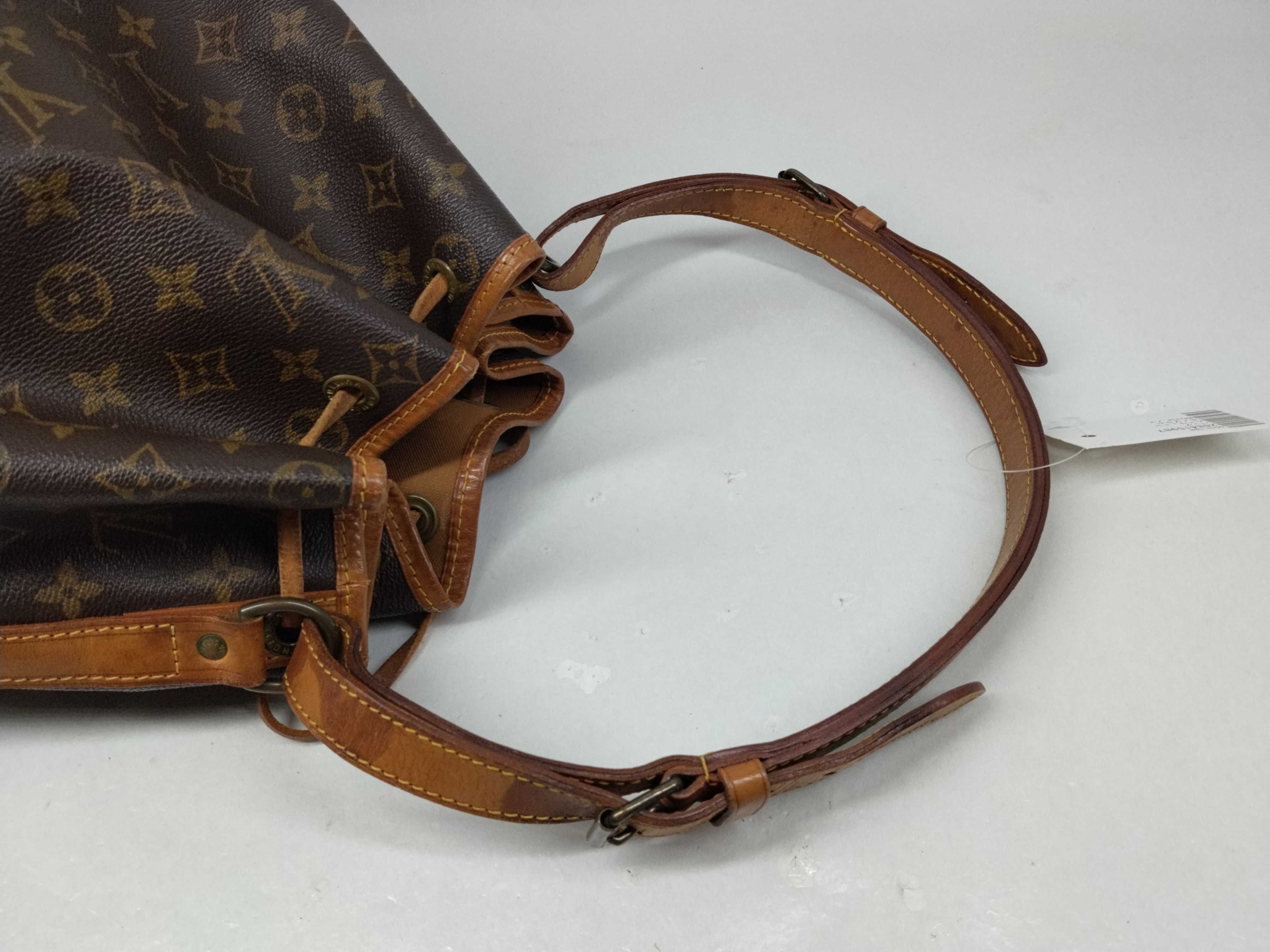 Monogram M42224 Noe Shoulder Bag — view 7