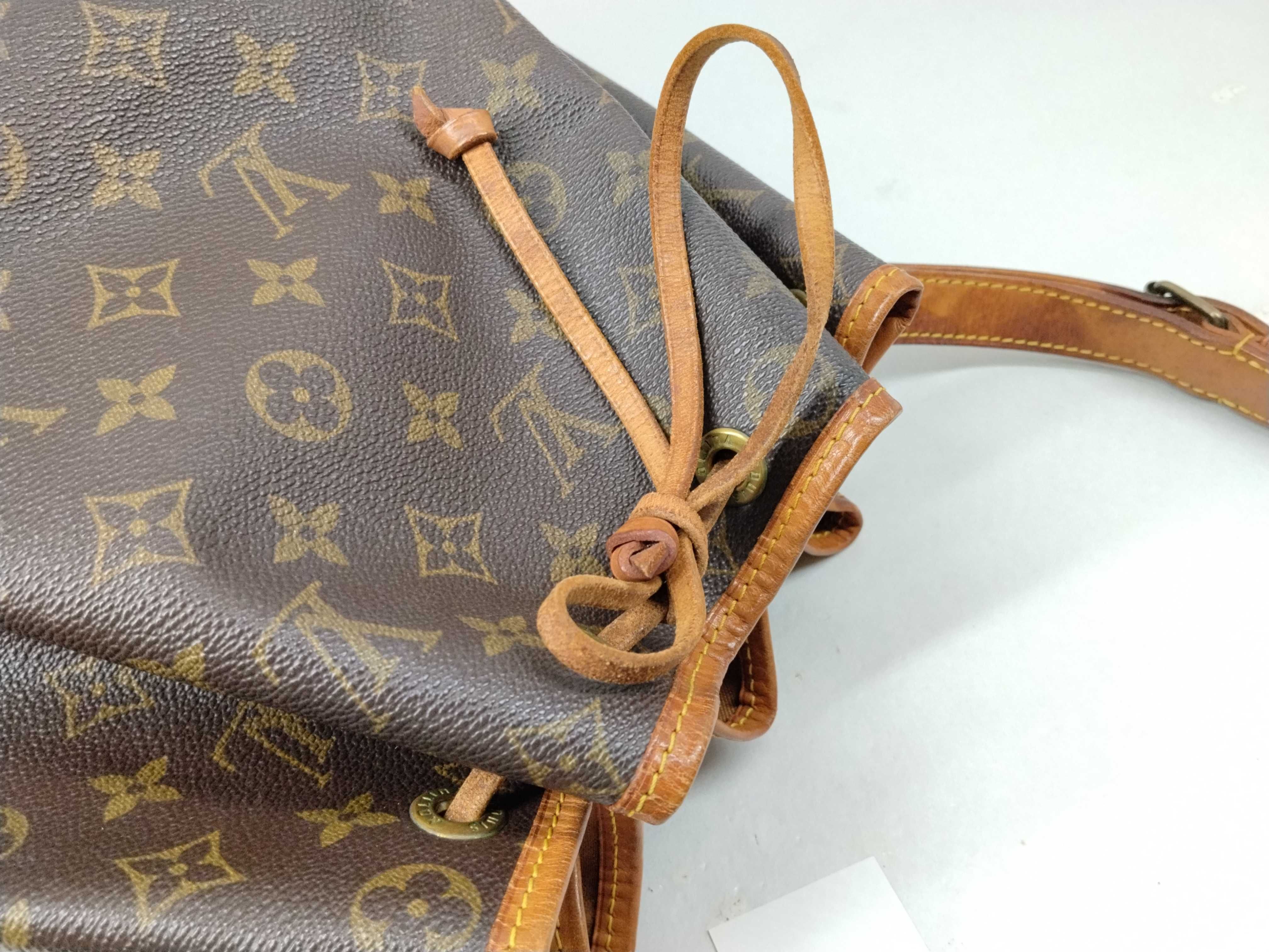 Monogram M42224 Noe Shoulder Bag — view 9