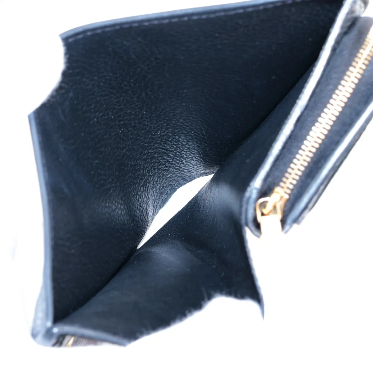 Monogram Empreinte Broderie Portefeuille Claire M81139 Black Compact Wallet (RFID detected) — view 4