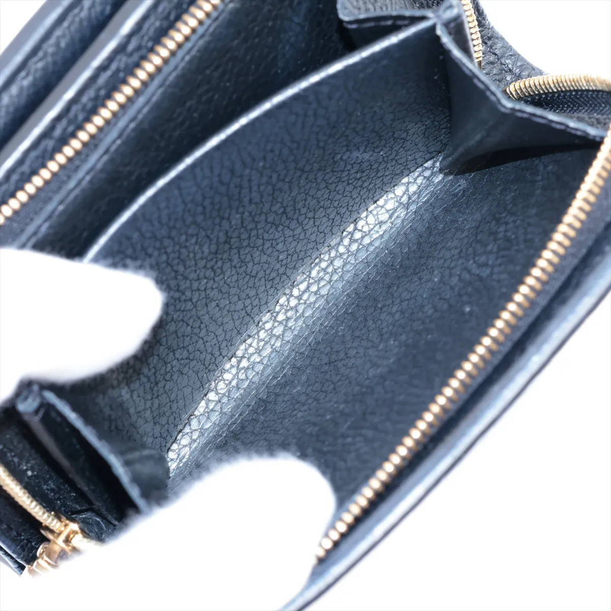 Monogram Empreinte Broderie Portefeuille Claire M81139 Black Compact Wallet (RFID detected) — view 6