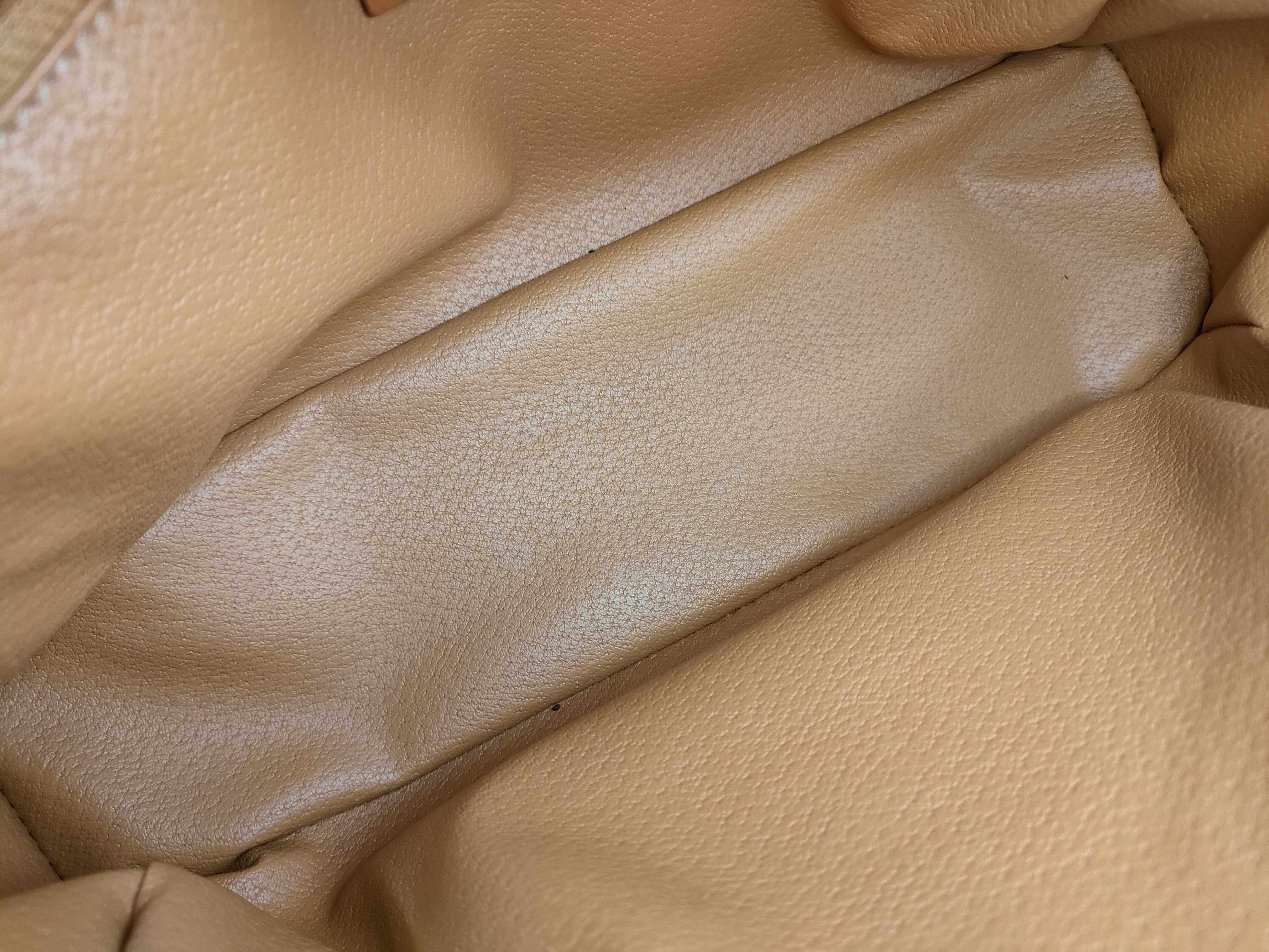 Handbag / PVC Handbag — view 10